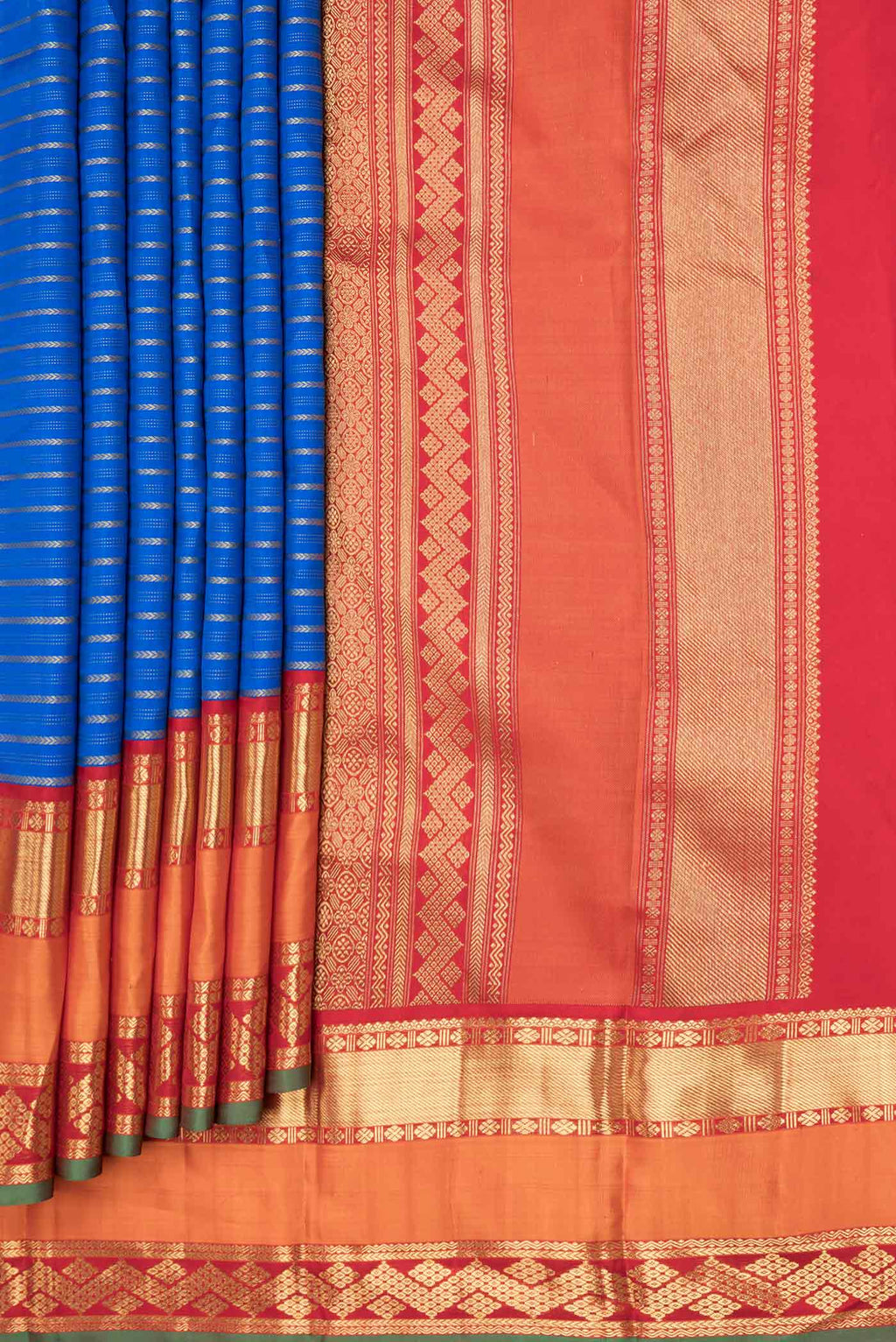Pleats and pallu of Pure Silk Pure Zari Royal Blue Dual Tone Kanchipuram Saree with Stripes on the body and Zari Border