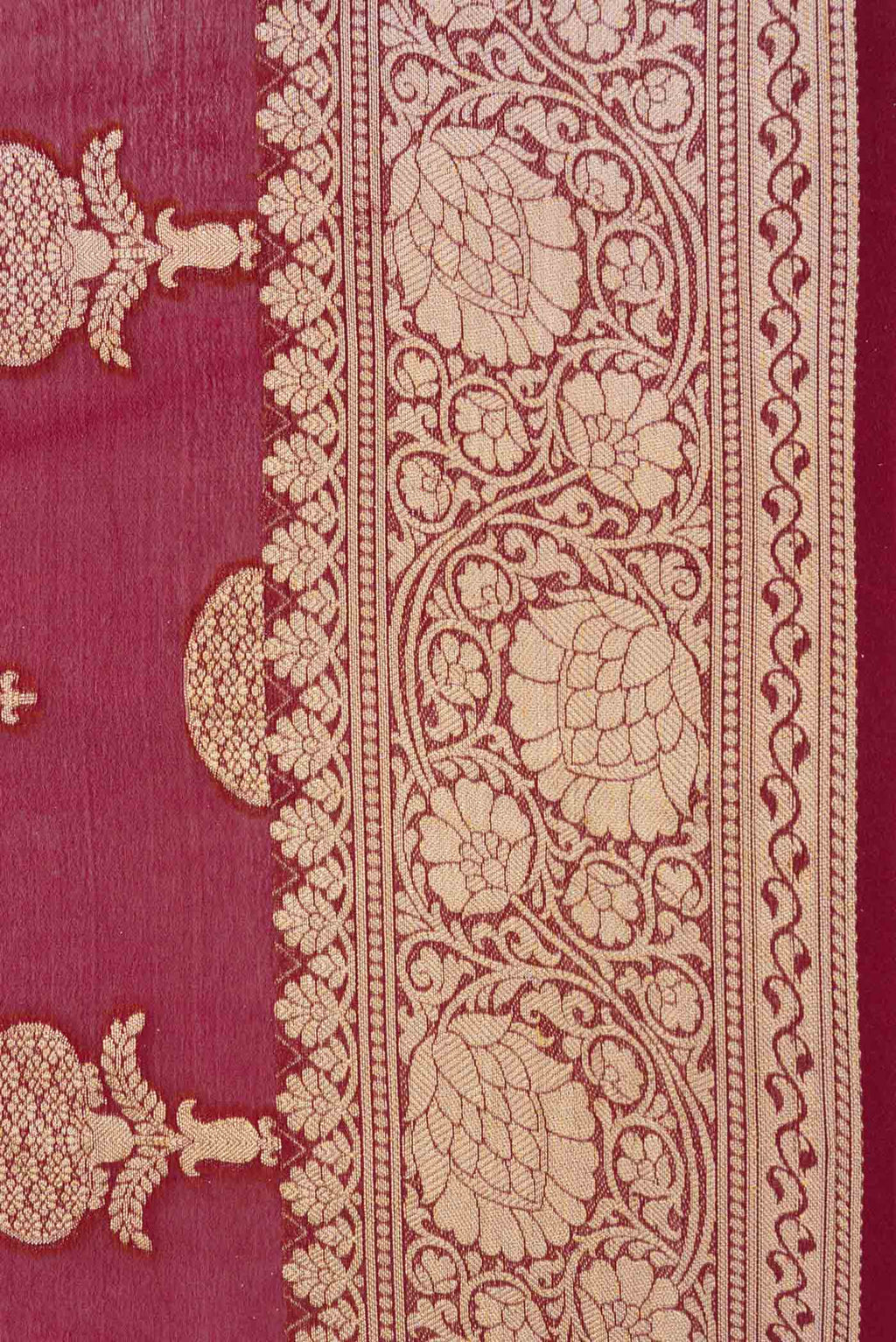 Border image of Maroon Dual Tone Georgette Saree with Zari Brocade on the body and Zari Border