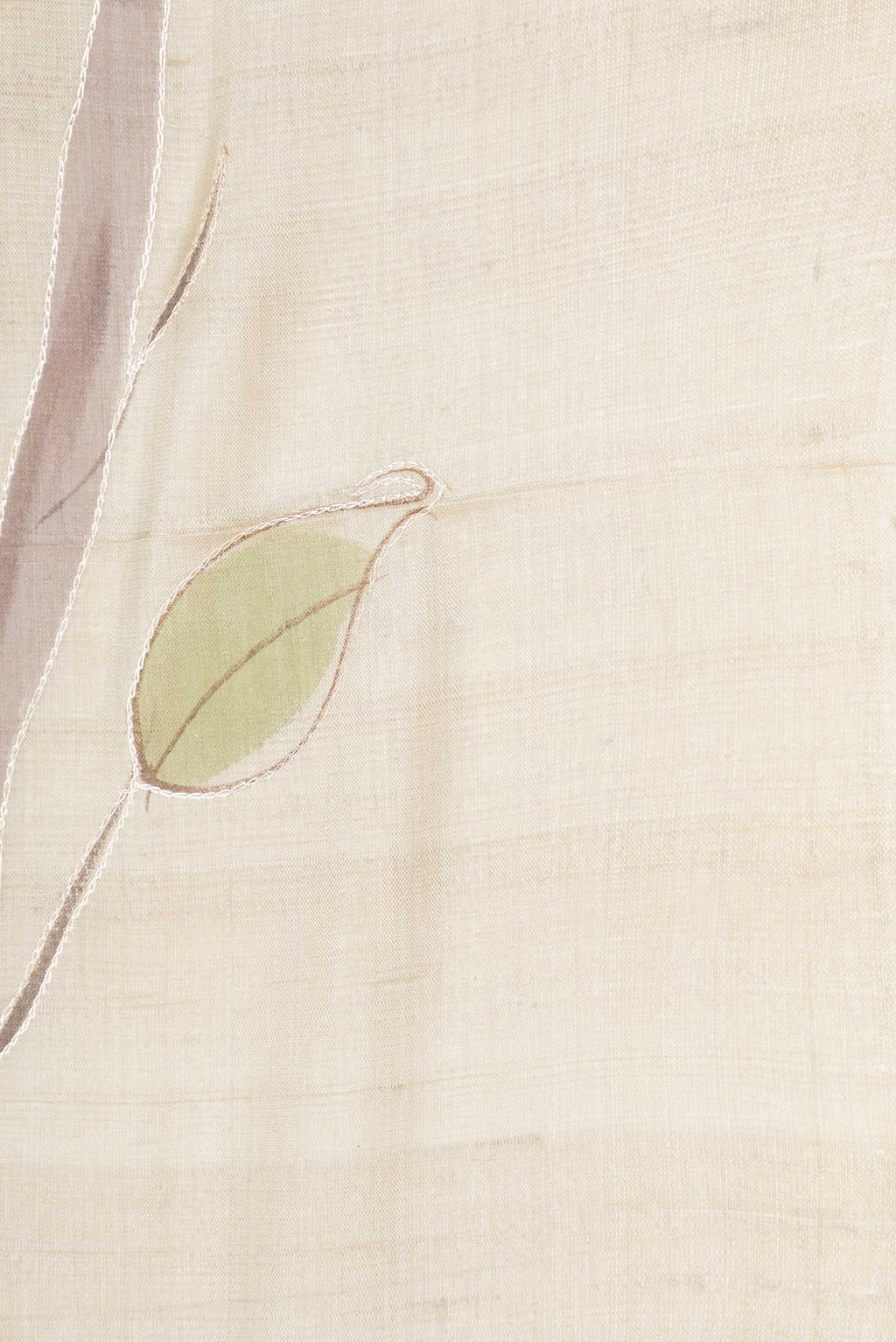 Border image of Green Dual Tone Tussar Saree with Zari And Thread Butta on the body and Without Border