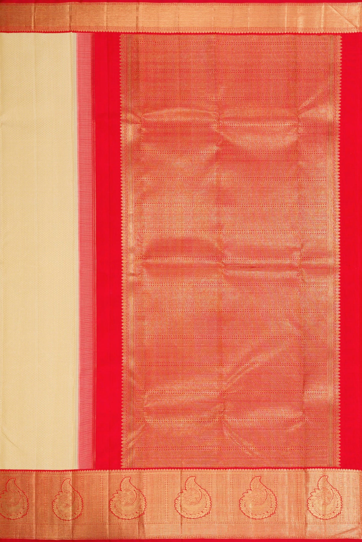 Close up image of the pallu of Sandal Dual Tone Kanchipuram Silk Saree with Jacquard design on the body and Zari Border. 