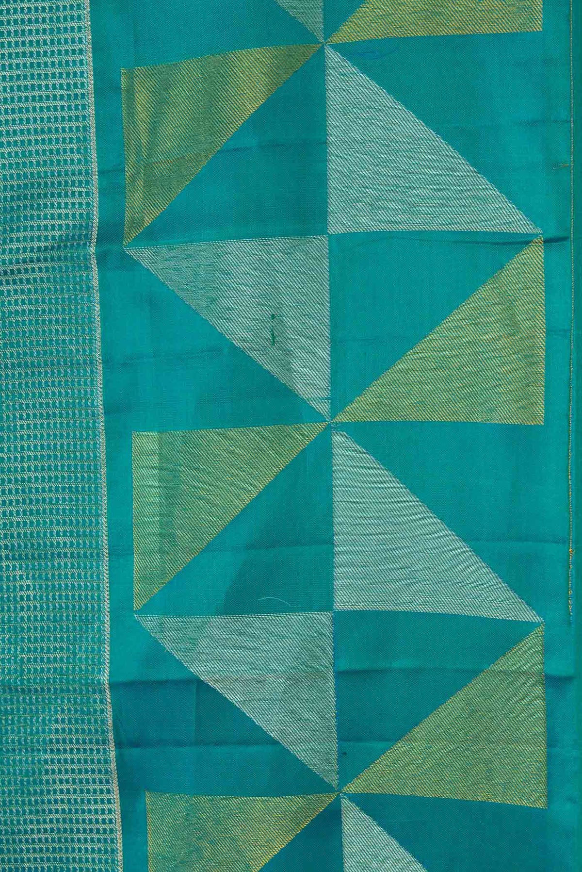 Border image of Peacock Blue Dual Tone Kanchipuram Silk Saree with Zari Brocade on the body and Fancy Border