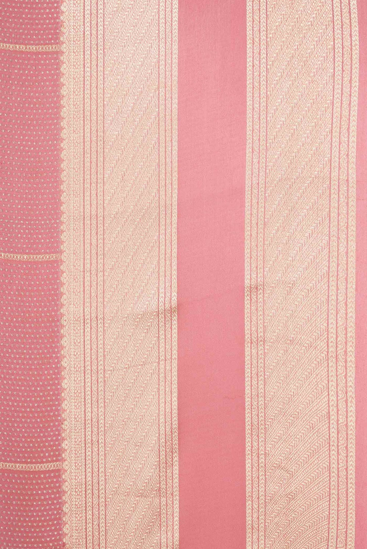Border image of Pink Dual Tone Banarasi Georgette Saree with Zari Brocade on the body and Zari Border