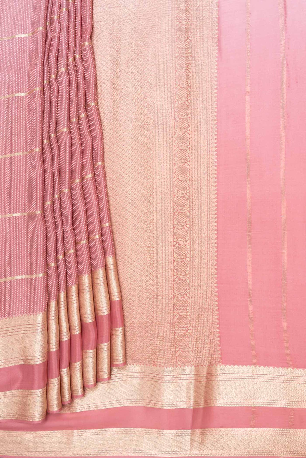 Pleats and pallu of Pink Dual Tone Banarasi Georgette Saree with Zari Brocade on the body and Zari Border
