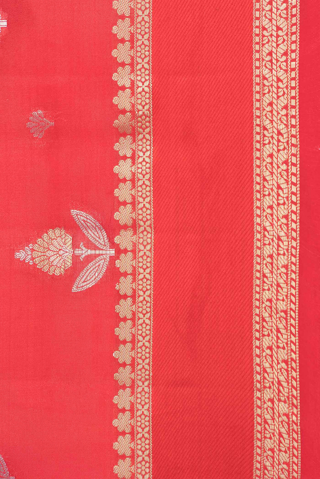 Border image of Red Banarasi Raw Silk Saree with Zari Butta on the body and Zari Border