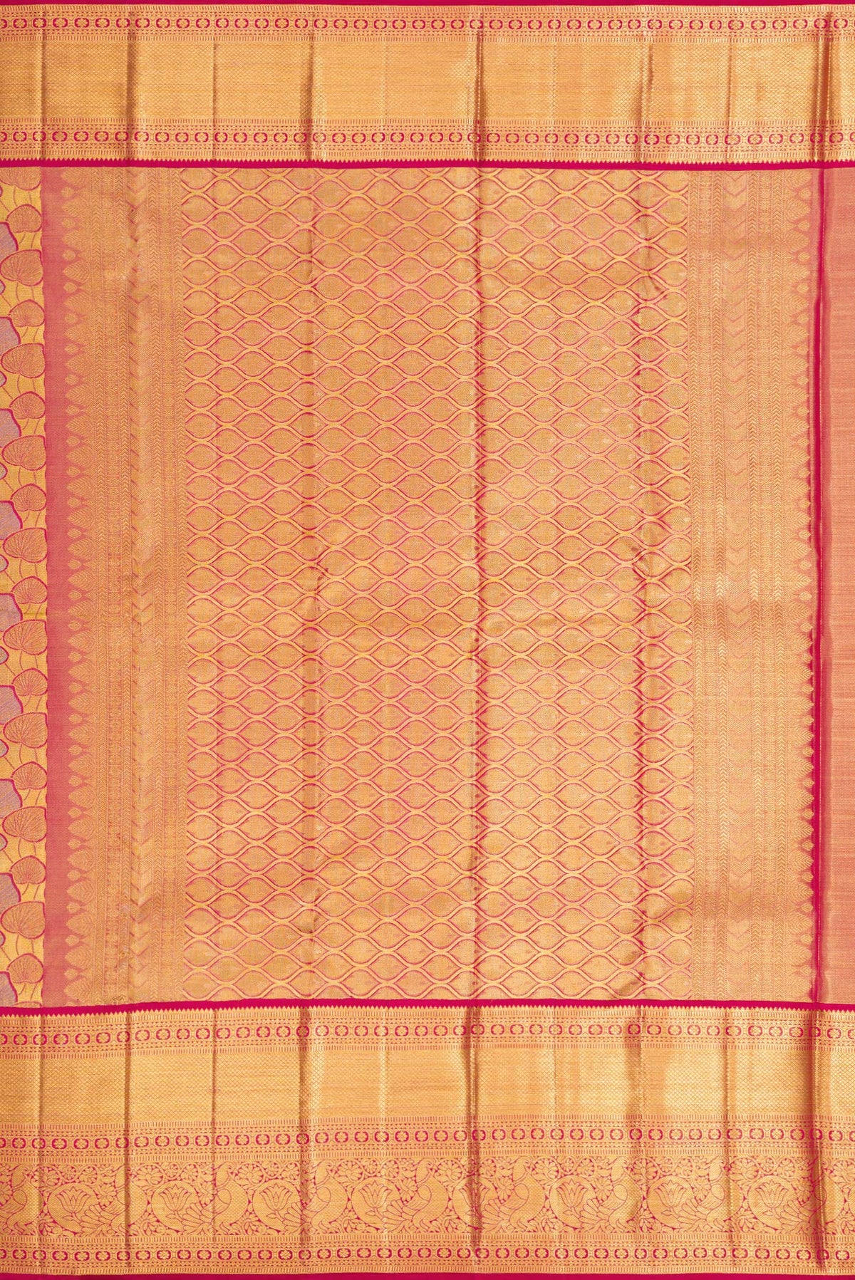 Close up image of the pallu of Gold Dual Tone Kanchipuram Tissue Silk Saree with Zari Brocade on the body and Zari Border. 