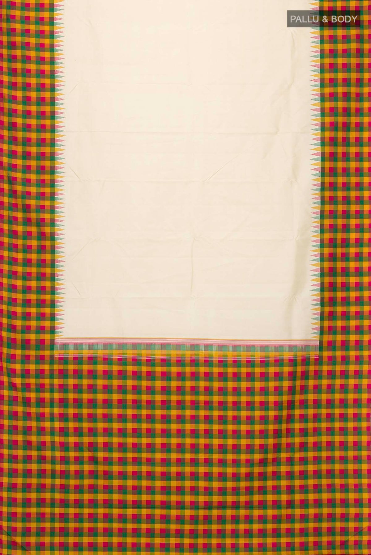 Flat view of Cream Kanchipuram Silk Saree with Plain Body and Checks Border