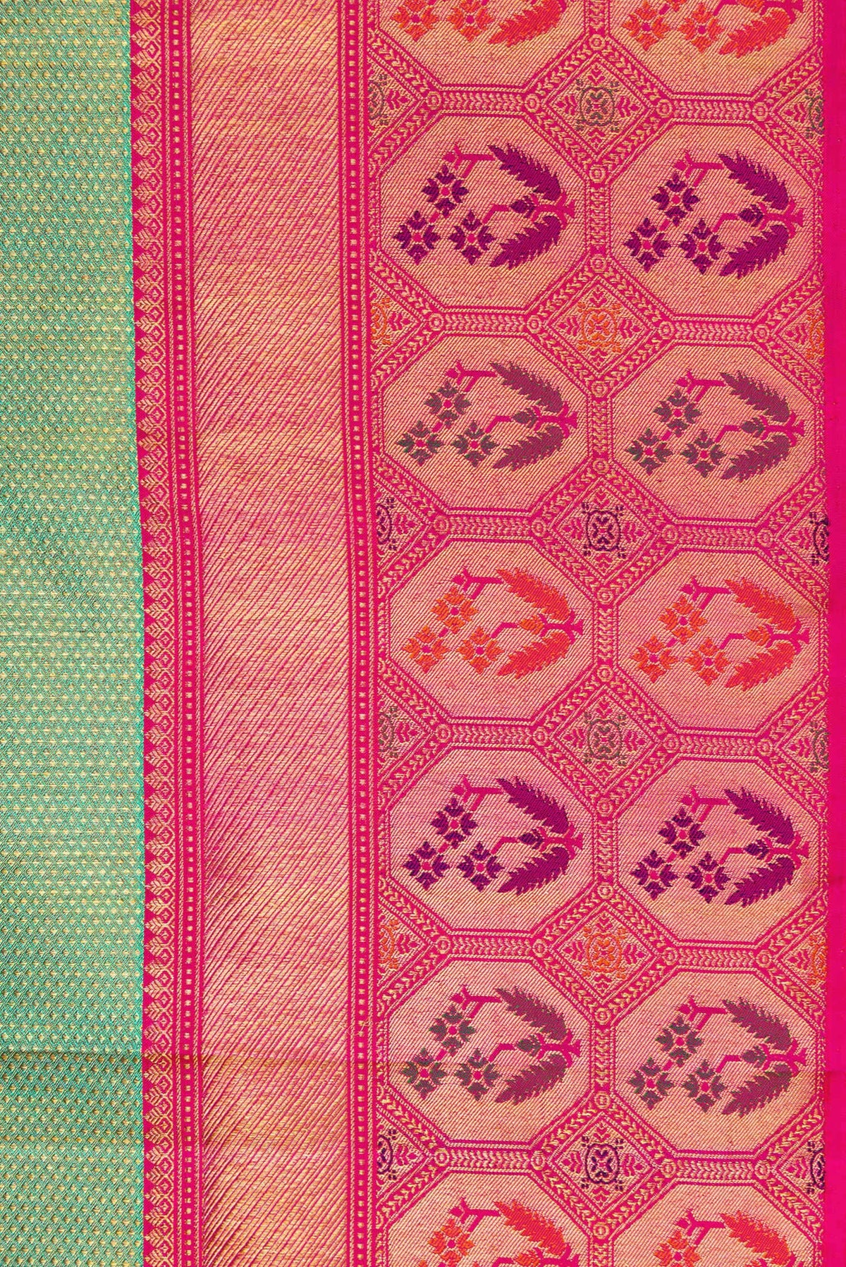 Border image of Mehandi Green Dual Tone Kanchipuram Silk Saree with Zari Brocade on the body and Fancy Border. 