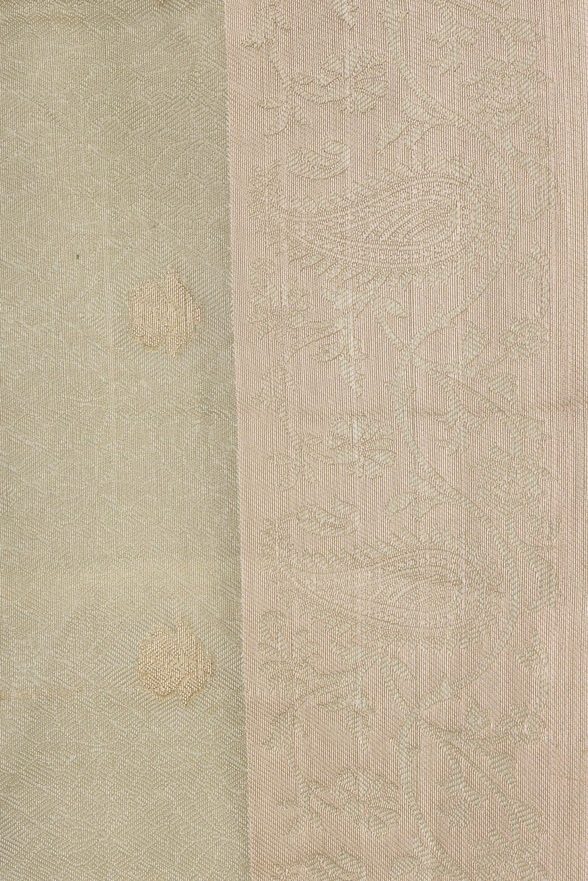 Border image of Pista Green Dual Tone Organza Silk Saree with Zari Brocade on the body and Zari Border. 