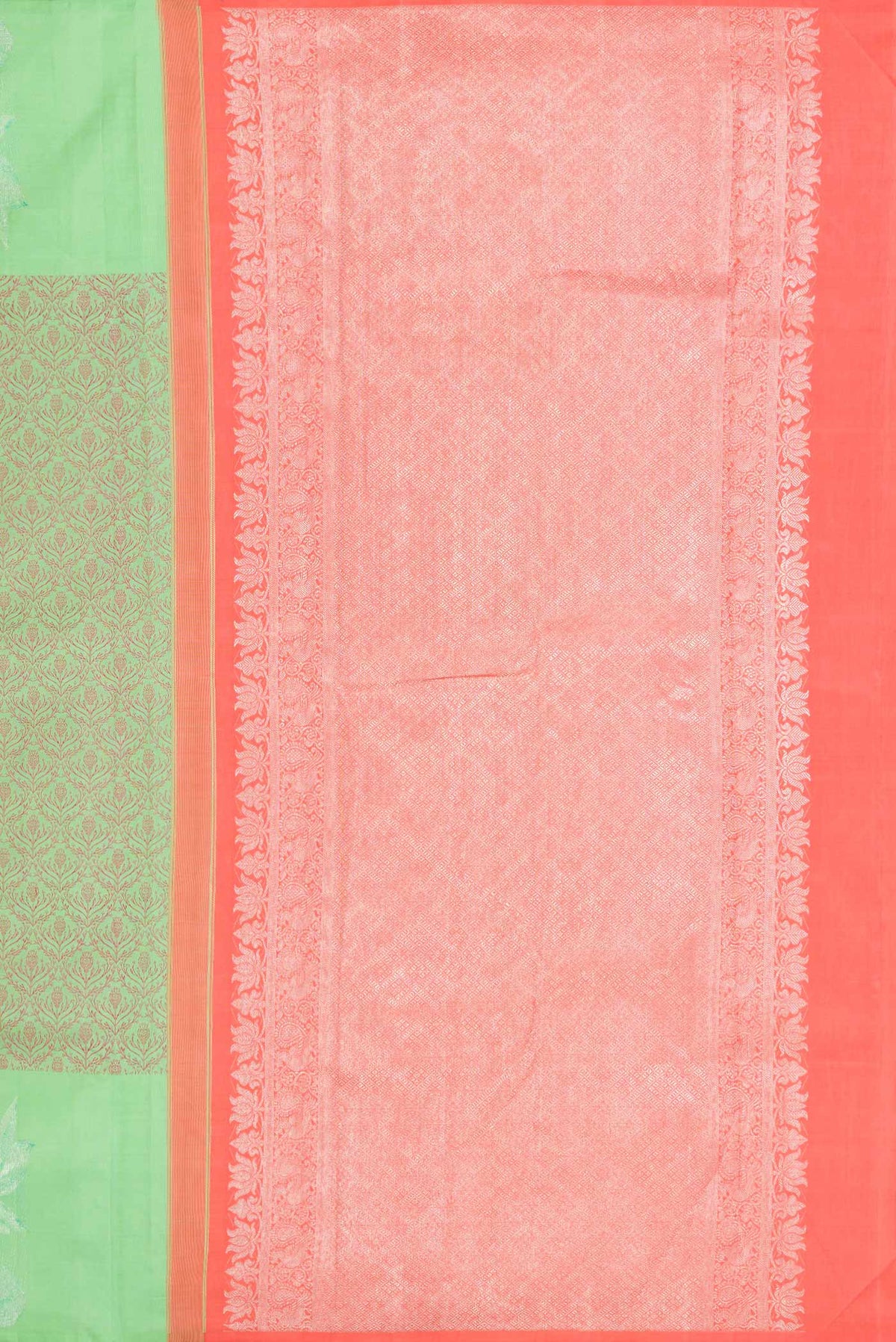 Close up image of the pallu of Parrot Green Dual Tone Kanchipuram Silk Saree with Jacquard design on the body and Fancy Border