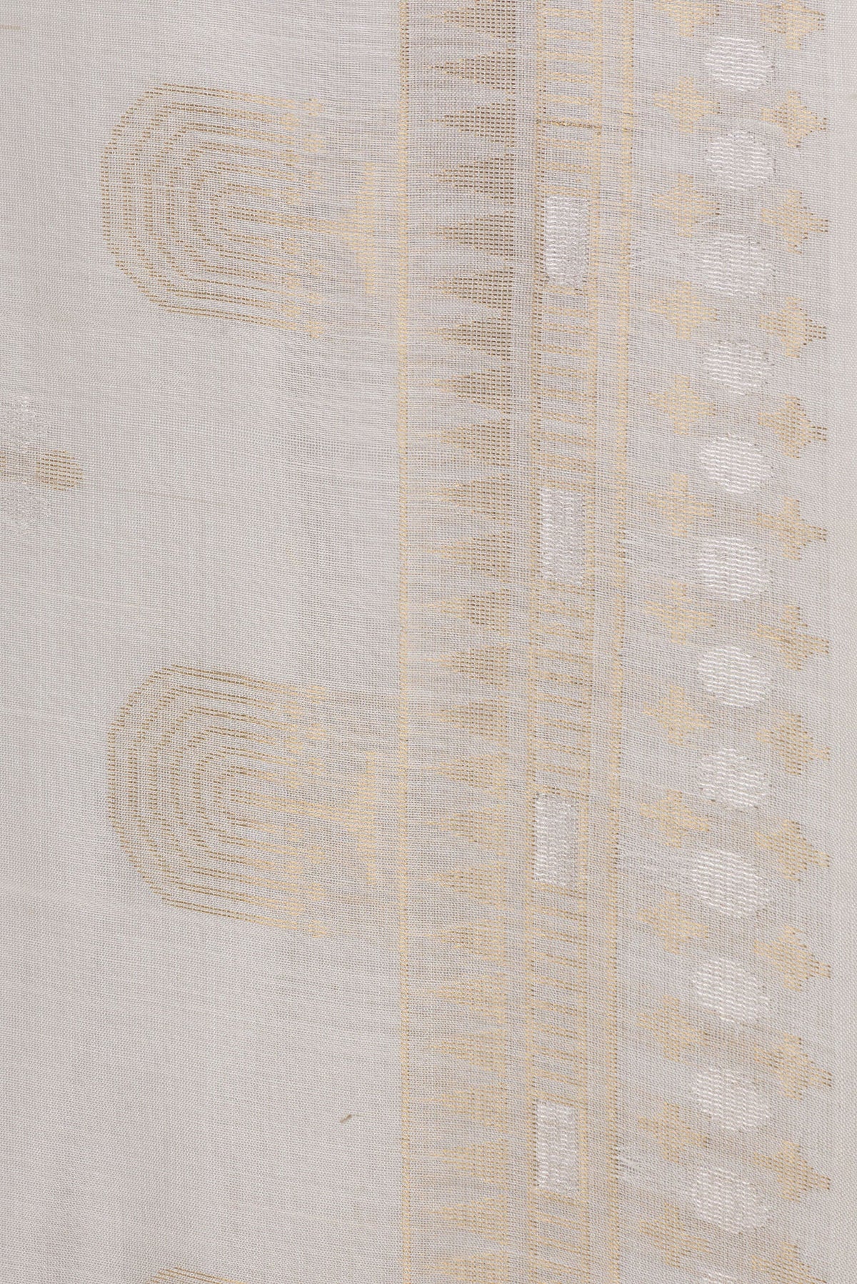 Border image of Beige Dual Tone Tussar Silk Saree with Zari Butta on the body and Fancy Border. 