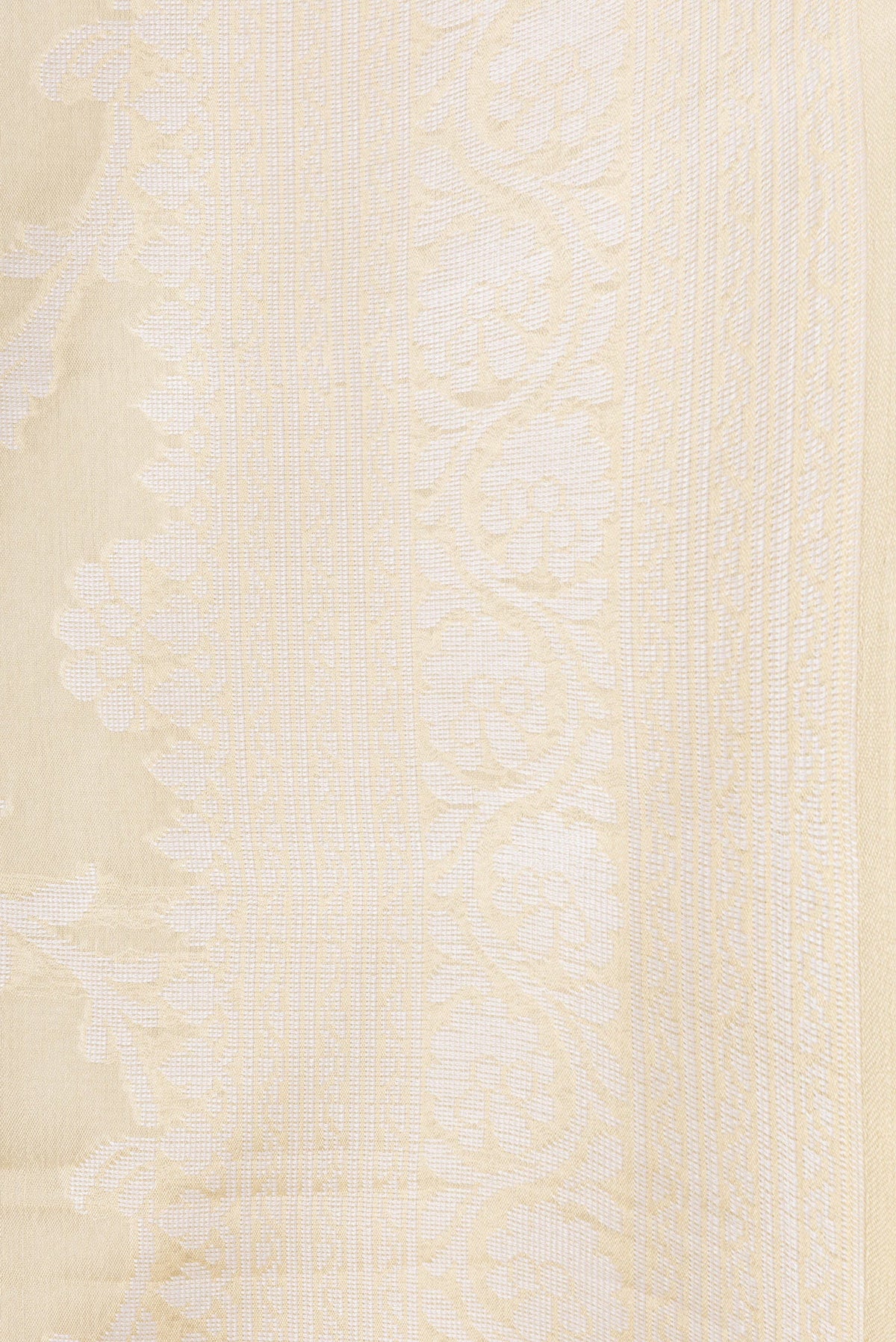 Border image of Sandal Dual Tone Mysore Georgette Saree with Zari Brocade on the body and Thread Border. 