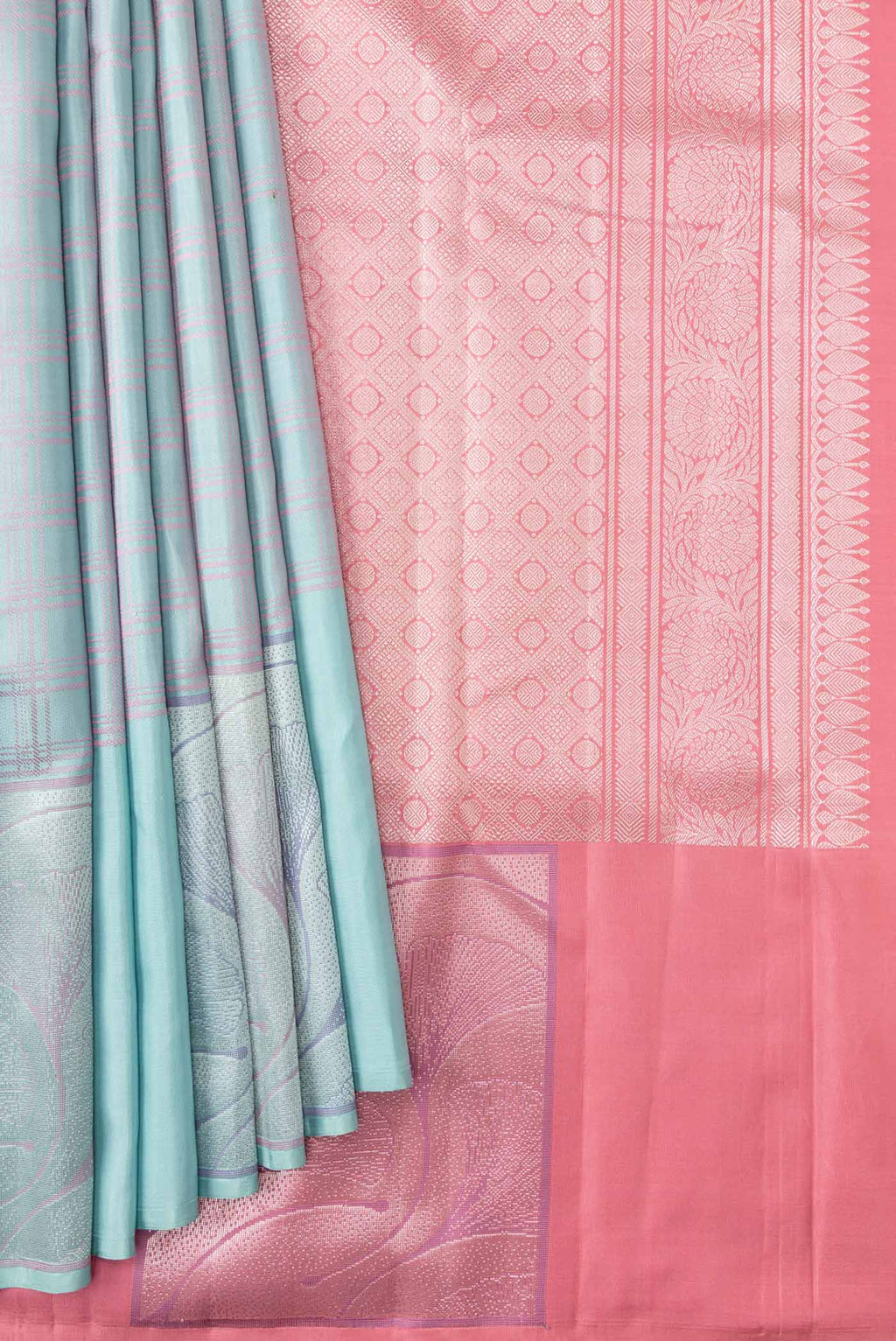 Pleats and pallu of Sky Blue Dual Tone Kanchipuram Silk Saree with Checked design on the body and Fancy Border