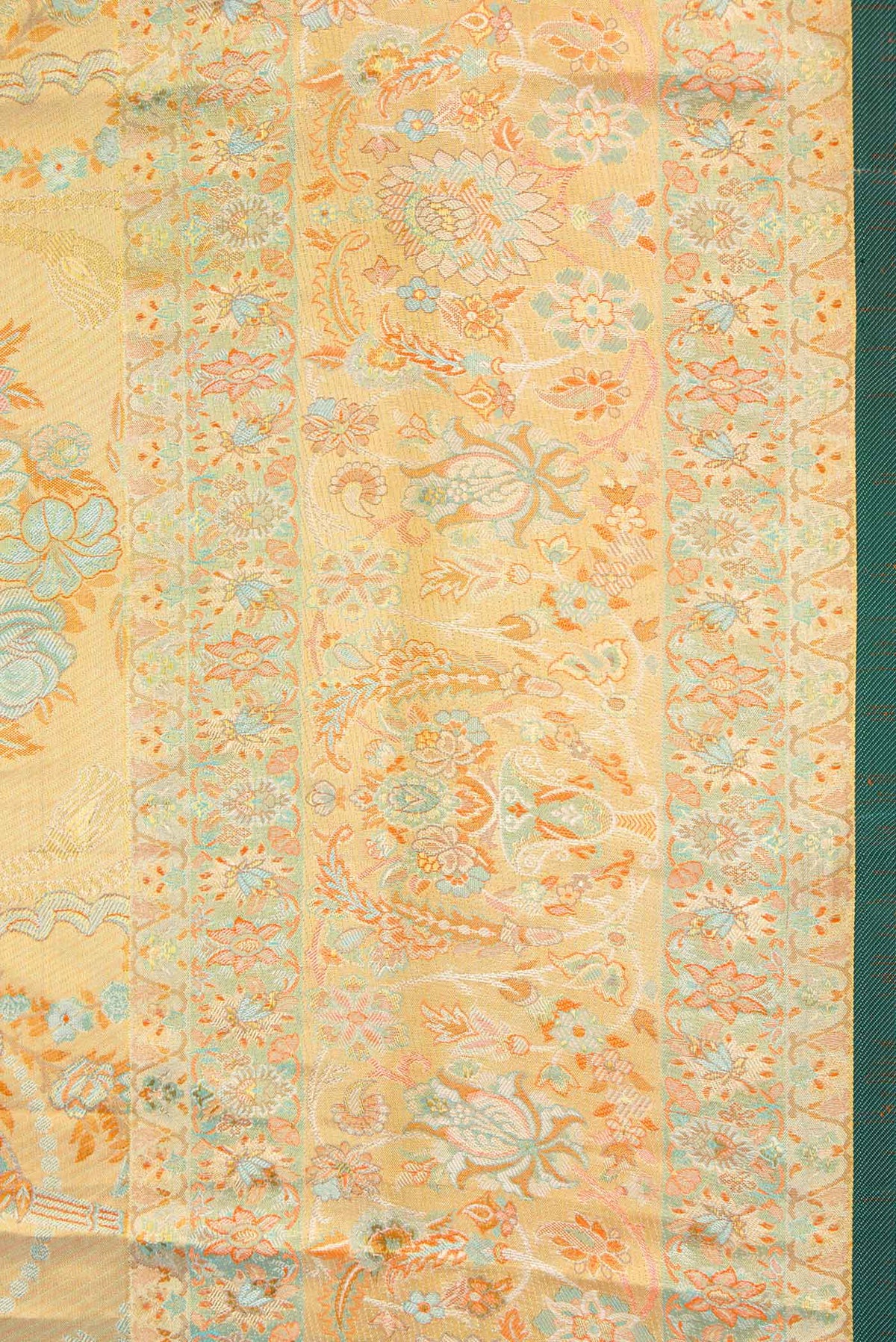 Border image of Gold Dual Tone Kanchipuram Tissue Silk Saree with Zari Brocade on the body and Zari Border