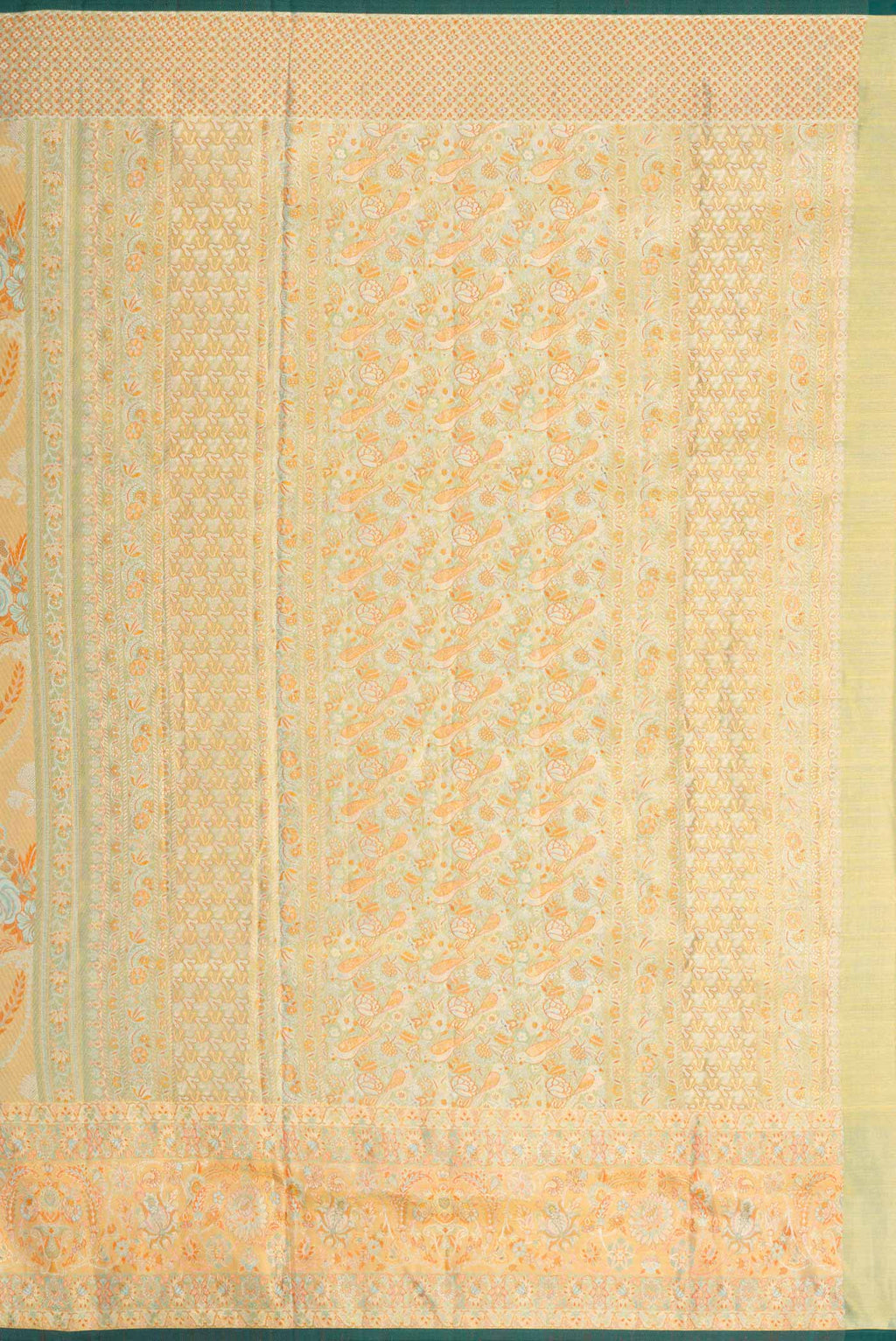 Close up image of the pallu of Gold Dual Tone Kanchipuram Tissue Silk Saree with Zari Brocade on the body and Zari Border