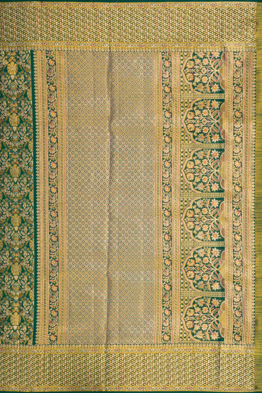 Close up image of the pallu of Green Dual Tone Kanchipuram Tissue Silk Saree with Zari Brocade on the body and Zari Border