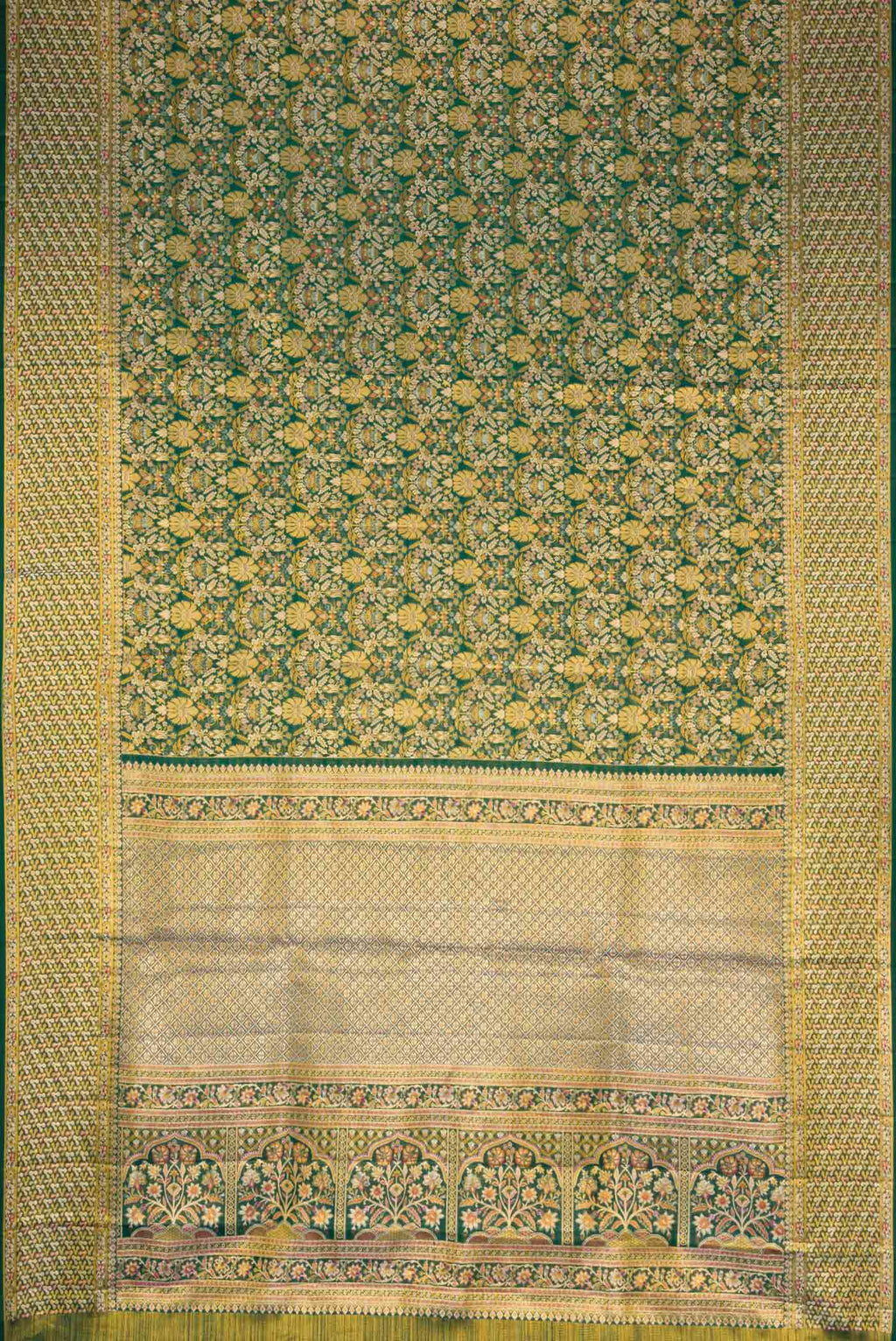 Flat view of Green Dual Tone Kanchipuram Tissue Silk Saree with Zari Brocade on the body and Zari Border