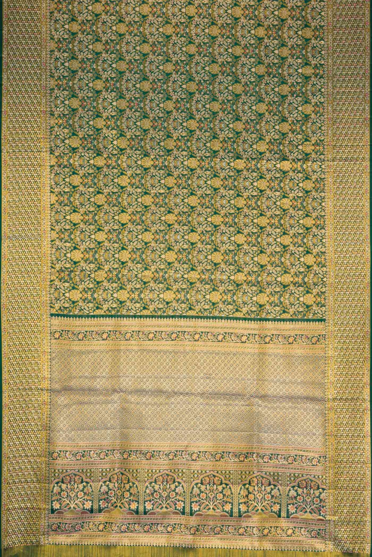 Flat view of Green Dual Tone Kanchipuram Tissue Silk Saree with Zari Brocade on the body and Zari Border