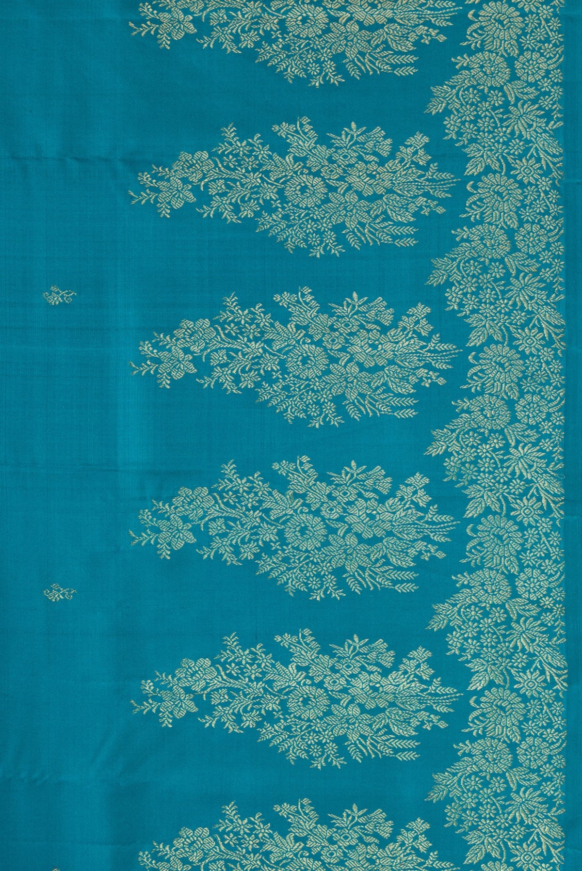 Border image of Peacock Blue Dual Tone Kanjivaram Silk Saree with Zari Butta on the body and Fancy Border. 