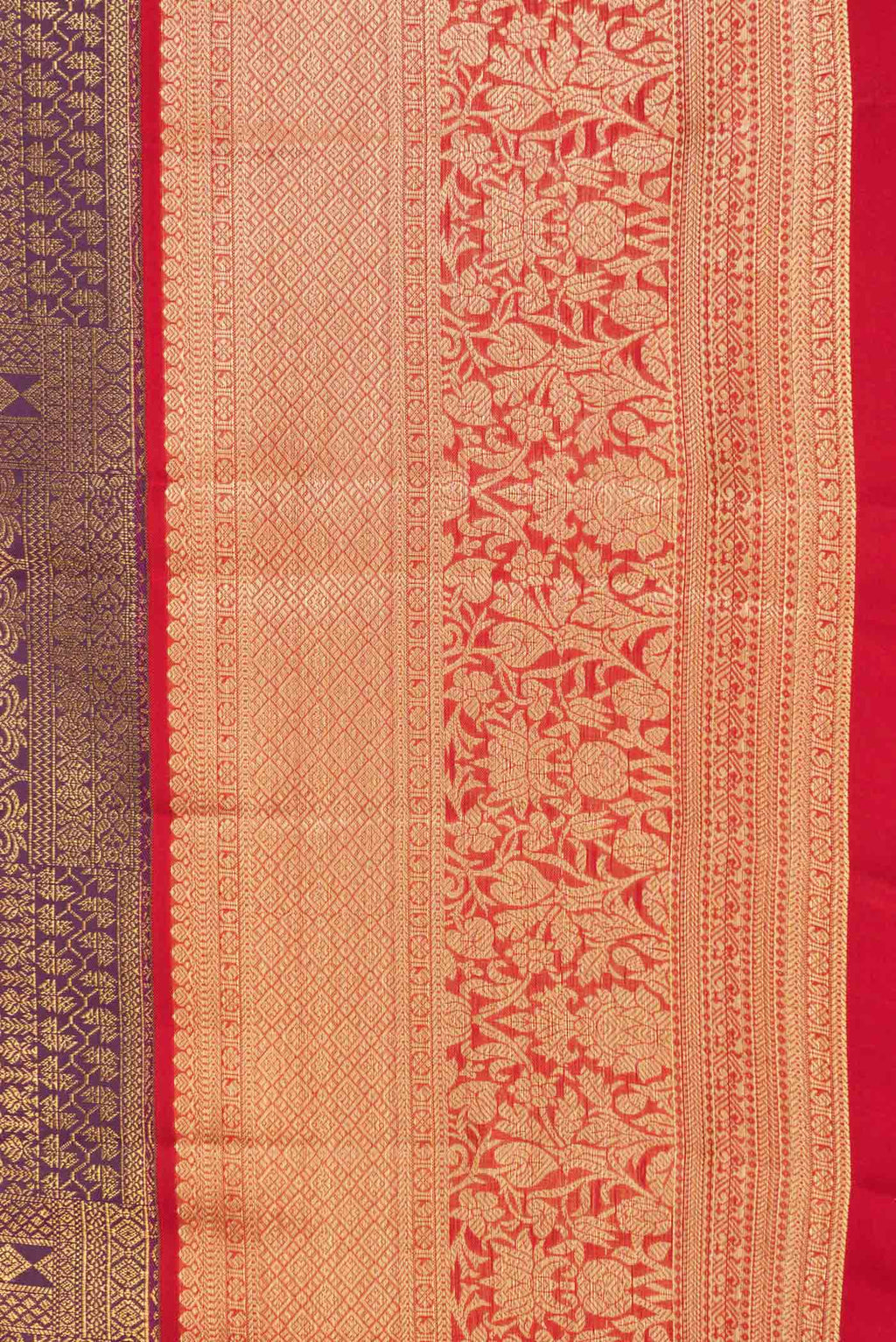 Border image of Burgundy Dual Tone Kanchipuram Saree with Zari Brocade on the body and Zari Border