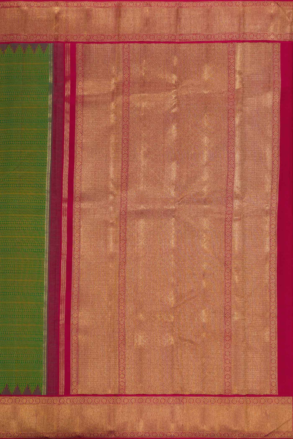 Close up image of the pallu of Pure Silk Pure Zari Green Dual Tone Kanjivaram Saree with Jacquard design on the body and Zari Border. 