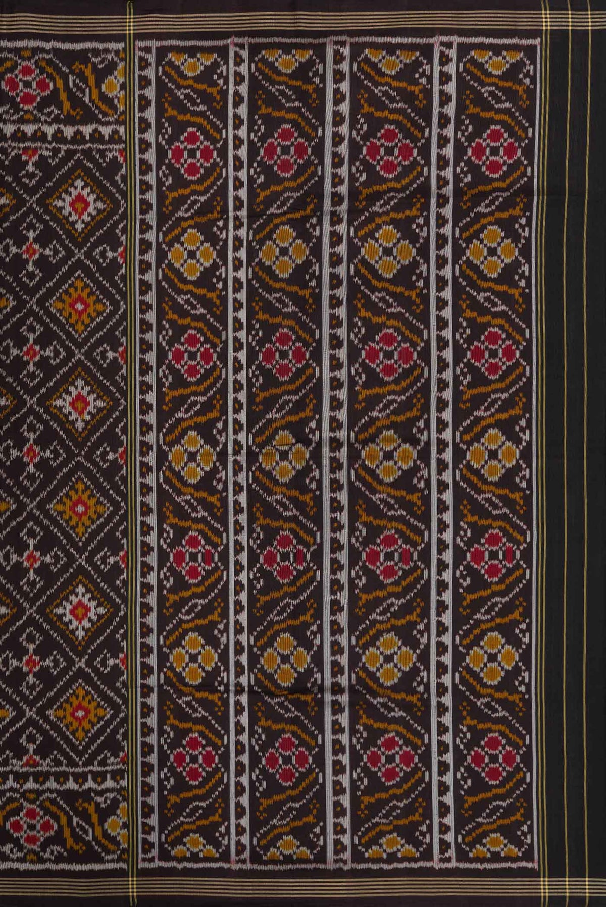 Close up image of the pallu of Black Pochampally Silk Saree with Pure Ikat on the body and Plain Border