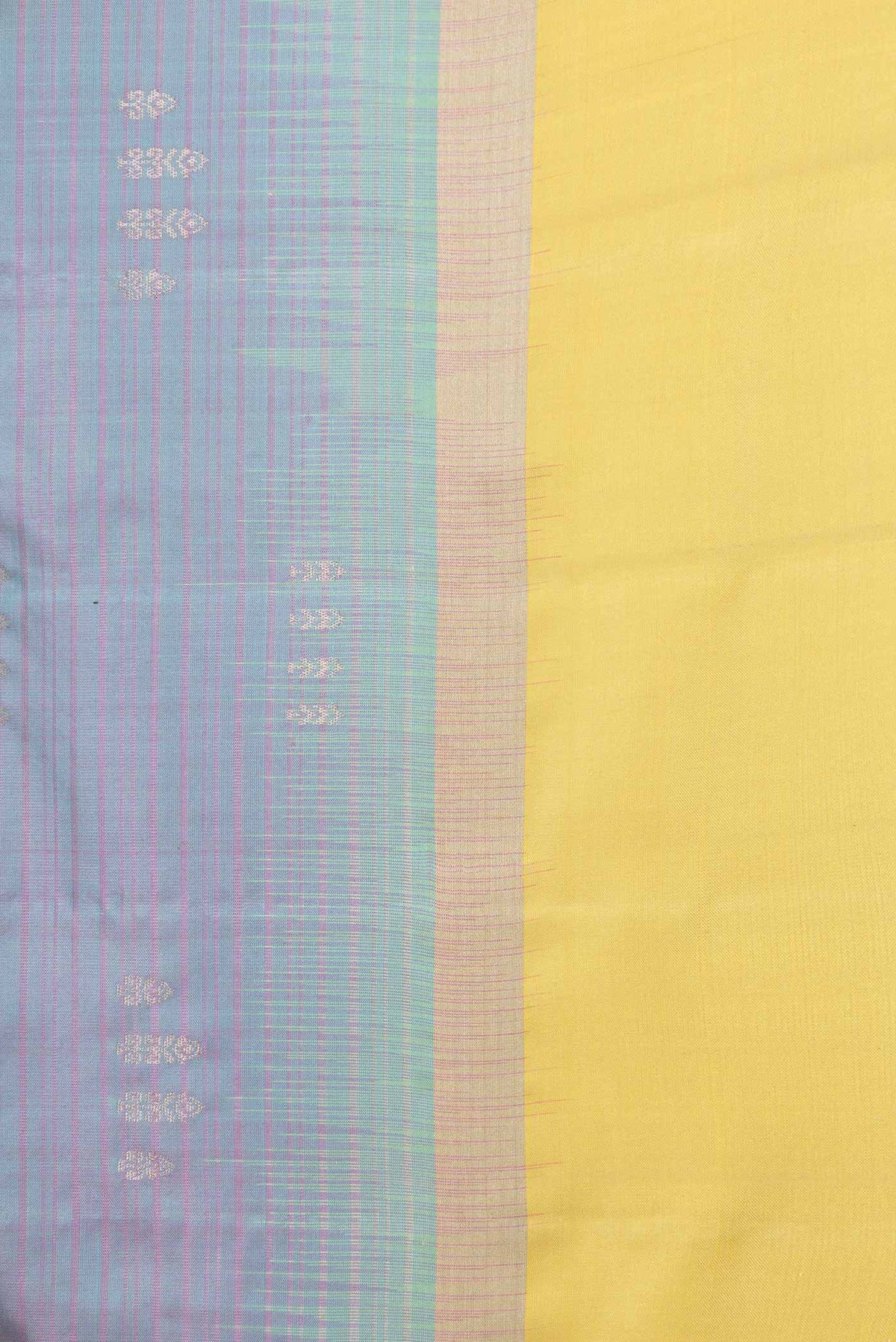 Border image of Lavender Dual Tone Soft Silk Saree with Stripes on the body and Zari Border