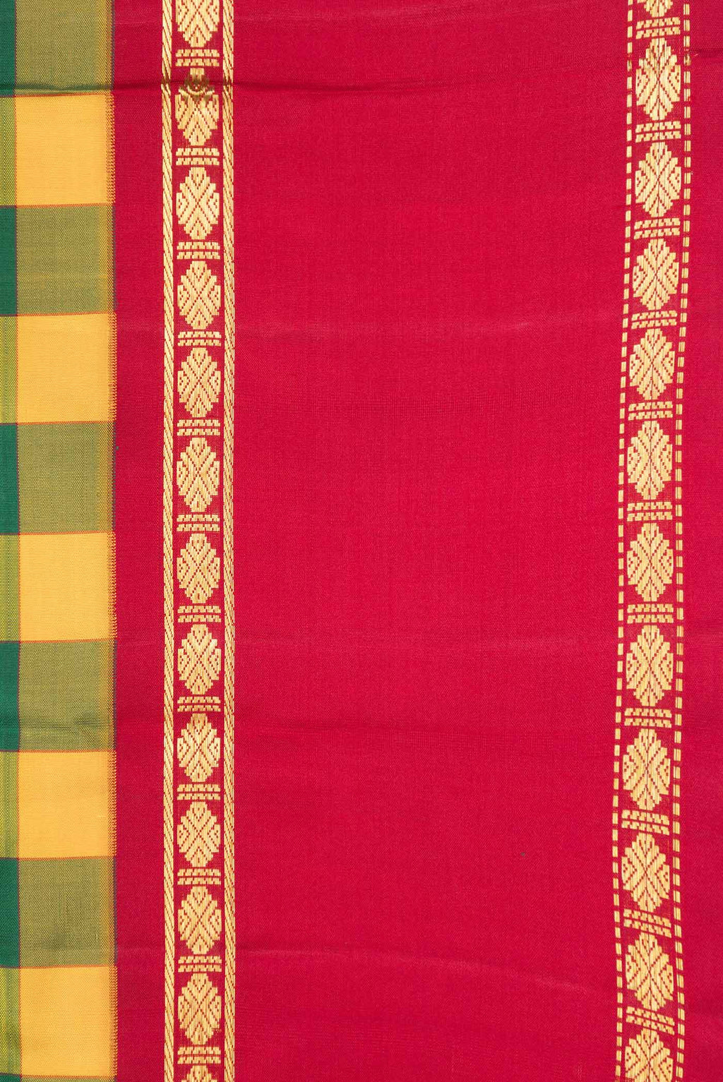 Border image of Yellow and Green Color Kanchipuram Saree with Checked design on the body and Zari Border
