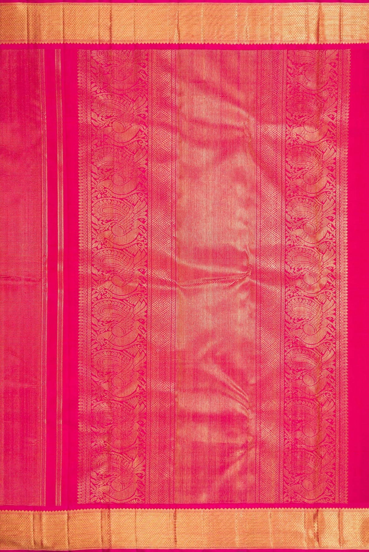 Close up image of the pallu of Pure Silk Pure Zari Pink Dual Tone Kanjivaram Saree with Zari Brocade on the body and Zari Border. 
