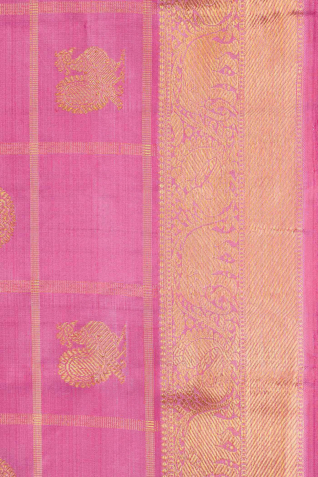 Border image of Pure Silk Pure Zari Rose pink Dual Tone Kanchipuram Saree with Checked design on the body and Zari Border