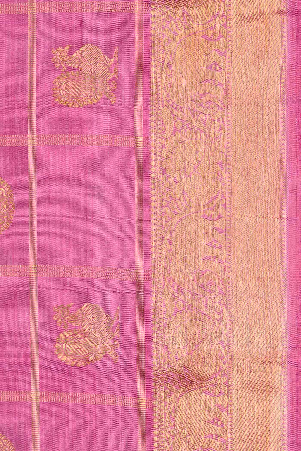 Border image of Pure Silk Pure Zari Rose pink Dual Tone Kanchipuram Saree with Checked design on the body and Zari Border