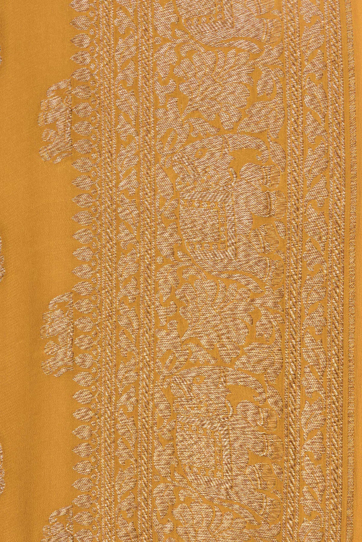 Border image of Mustard Dual Tone Banarasi Georgette Saree with Zari Butta on the body and Zari Border. 