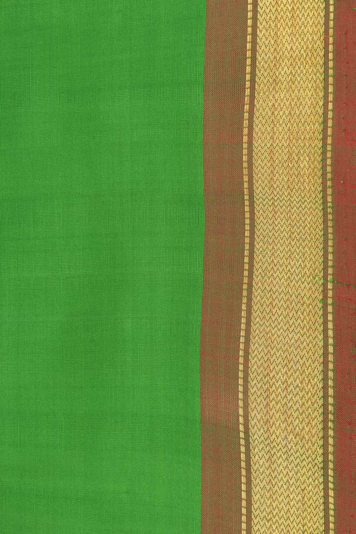 Border image of Parrot Green Dual Tone Kanchipuram Saree with Plain Body and Zari Border. 