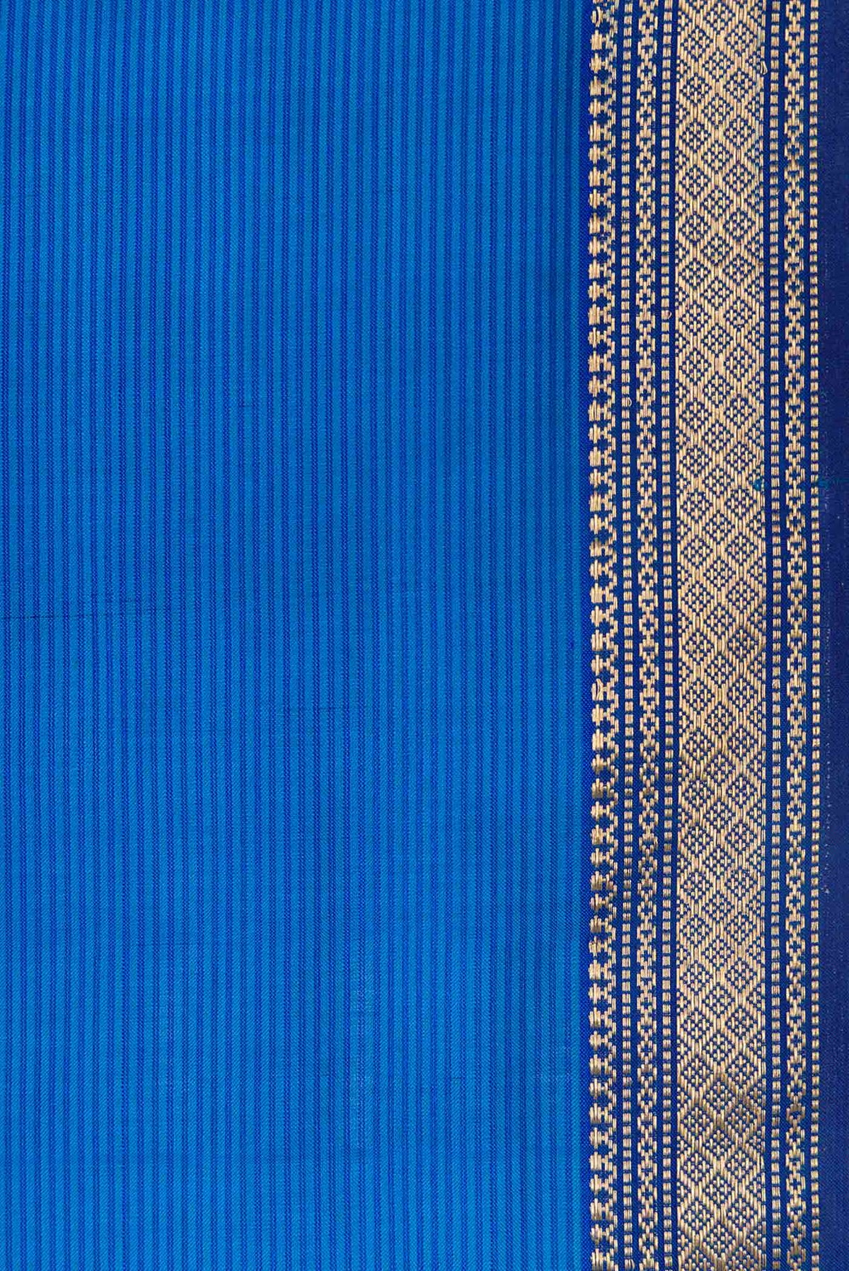 Border image of Royal Blue Dual Tone Maheshwari Silk Saree with Stripes on the body and Zari Border. 