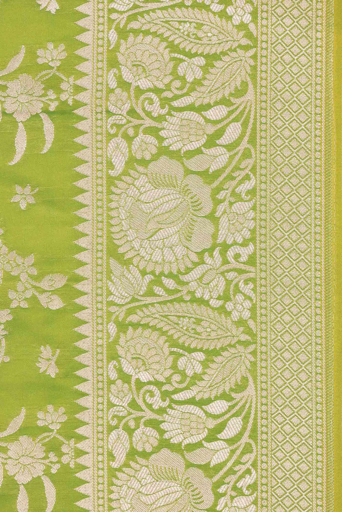 Border image of Parrot Green Dual Tone Blended Banarasi Saree with Zari Brocade on the body and Zari Border. 