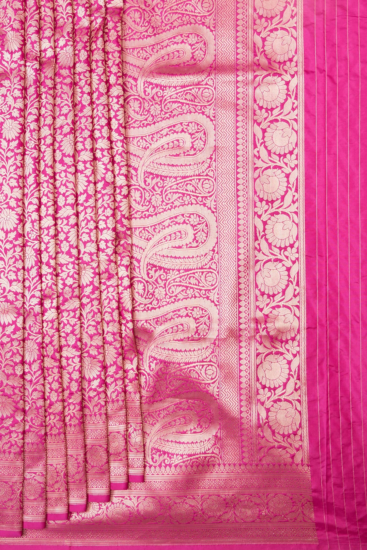 Pleats and pallu of Dark Pink Dual Tone Banarasi Silk Saree with Zari Brocade on the body and Zari Border. 