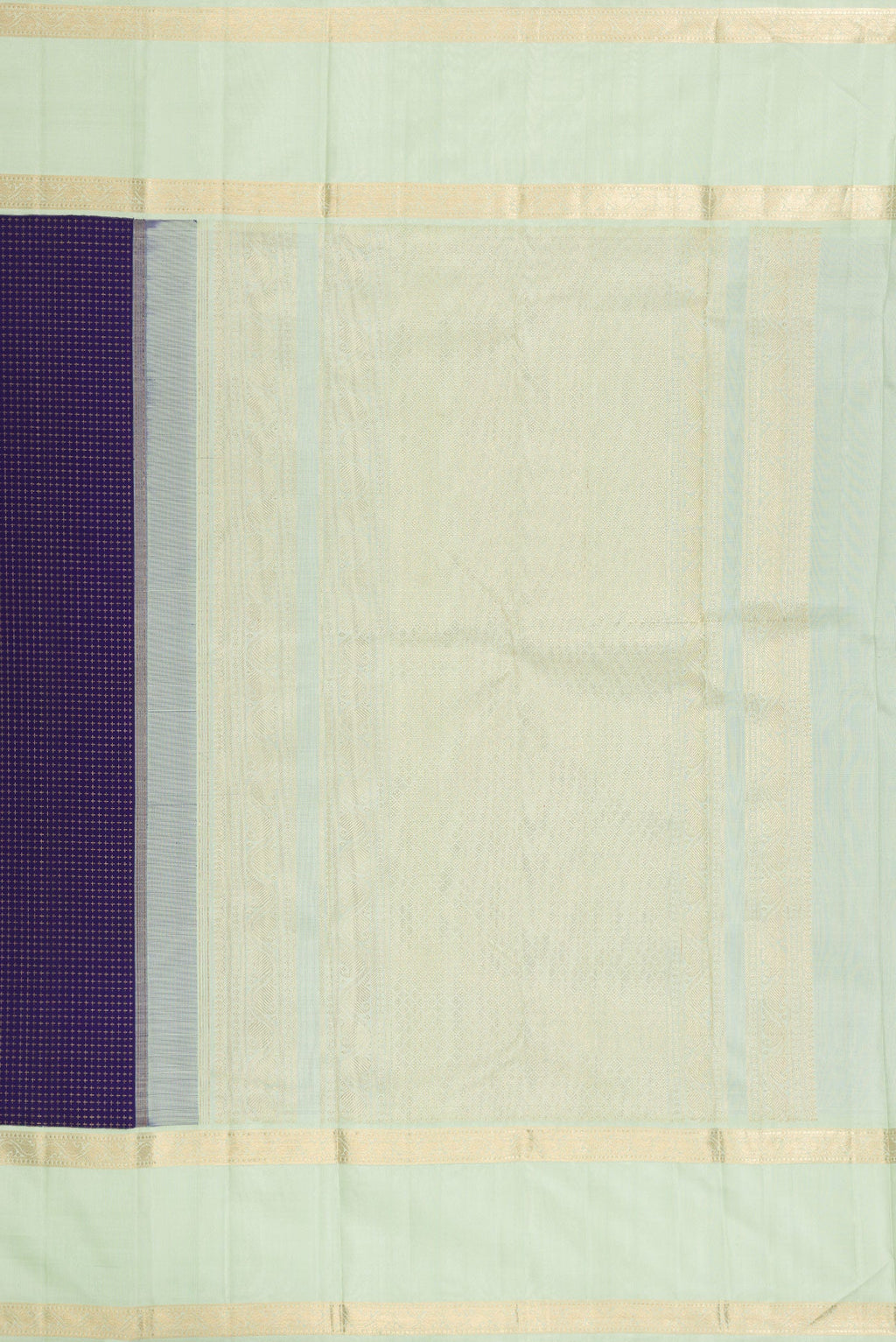 Close up image of the pallu of Navy Blue Dual Tone Kanjivaram Silk Saree with Checked design on the body and Zari Border. 