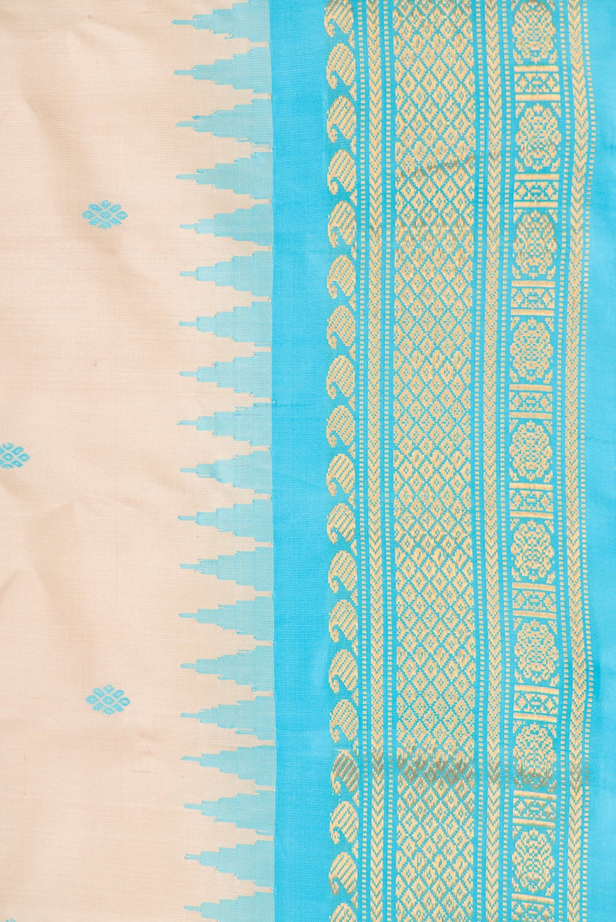 Border image of Dark Beige Dual Tone Gadwal Silk Saree with Zari And Thread Butta on the body and Zari Border. 