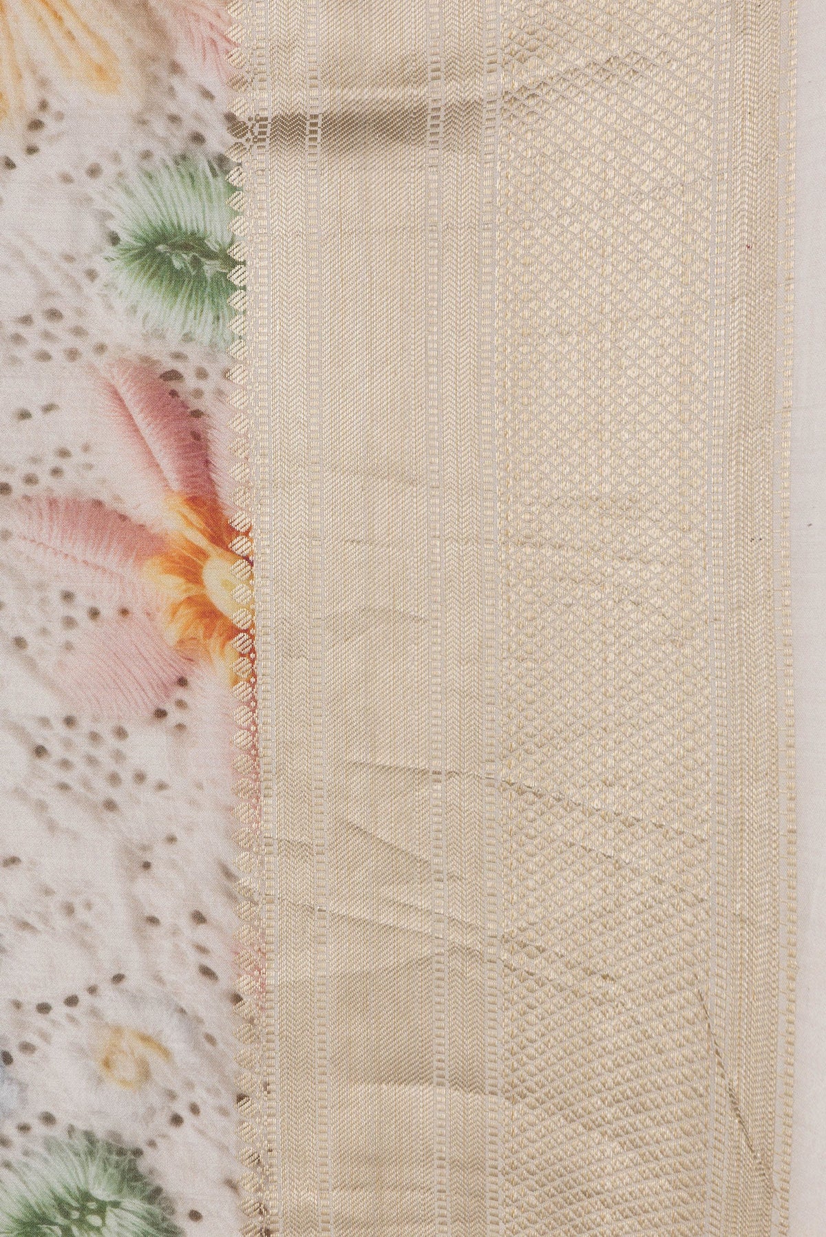 Border image of Beige Dual Tone Chanderi Silk Saree with Printed design on the body and Zari Border. 