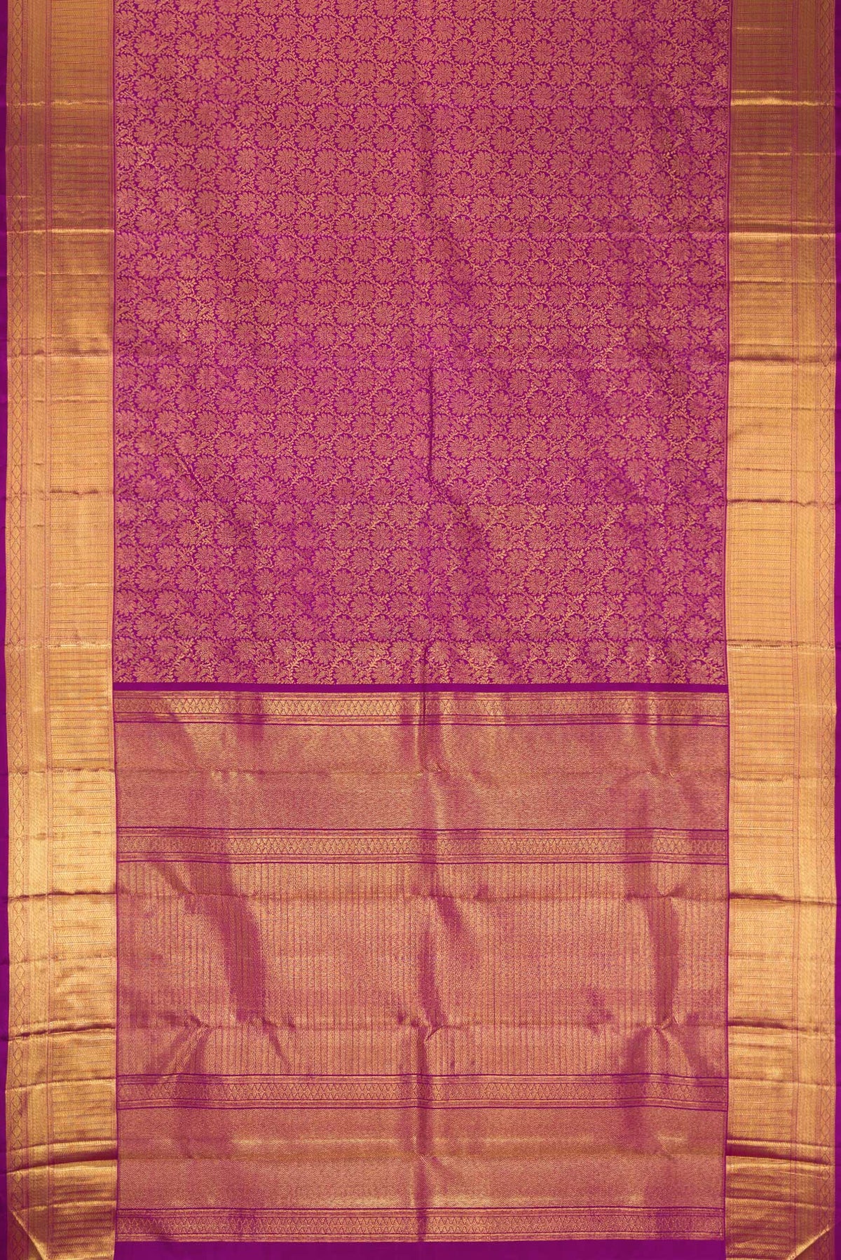 Flat view of Purple Dual Tone Kanjivaram Silk Saree with Zari Brocade on the body and Zari Border. 
