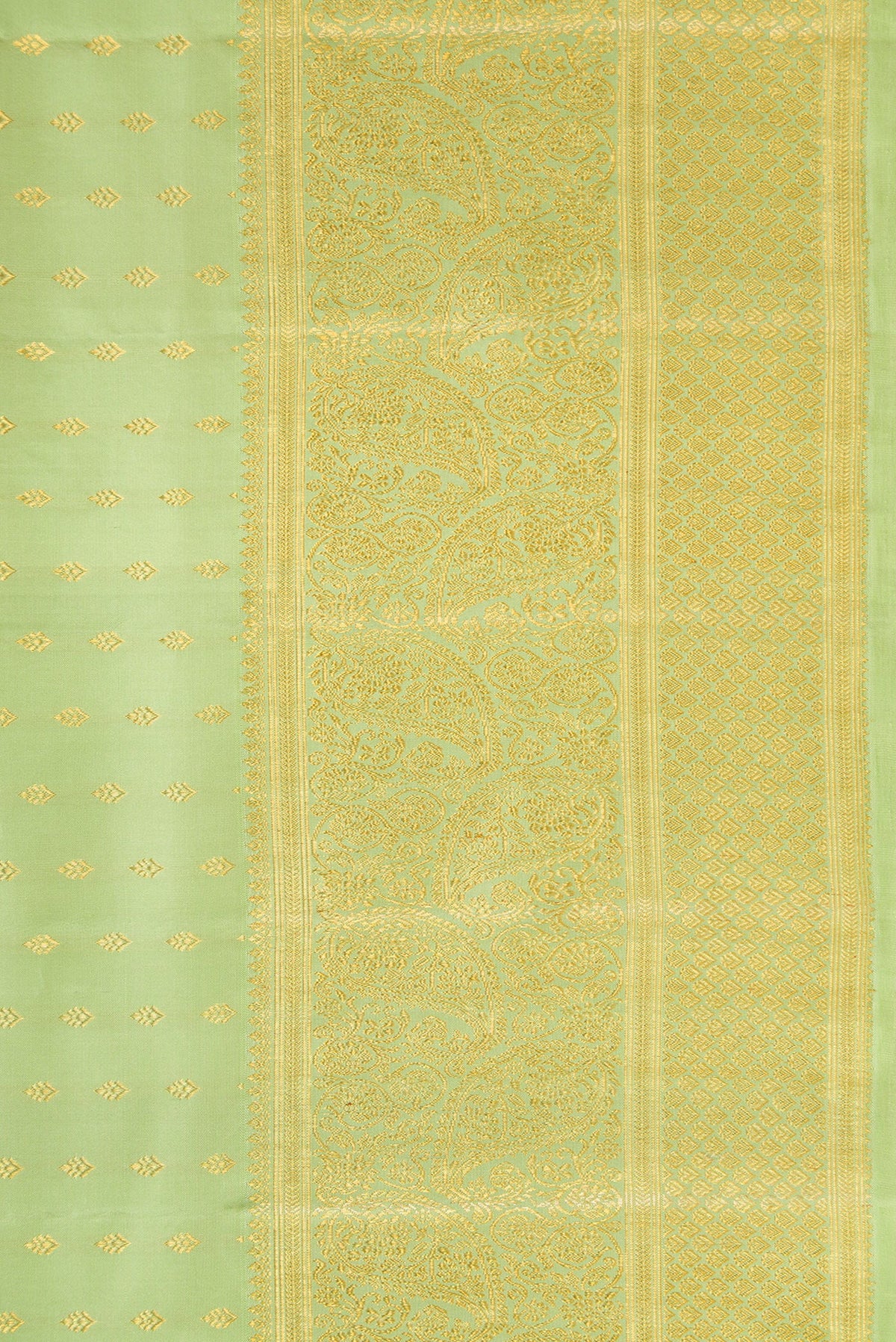 Border image of Pista Green Dual Tone Kanjivaram Silk Saree with Zari Butta on the body and Fancy Border. 