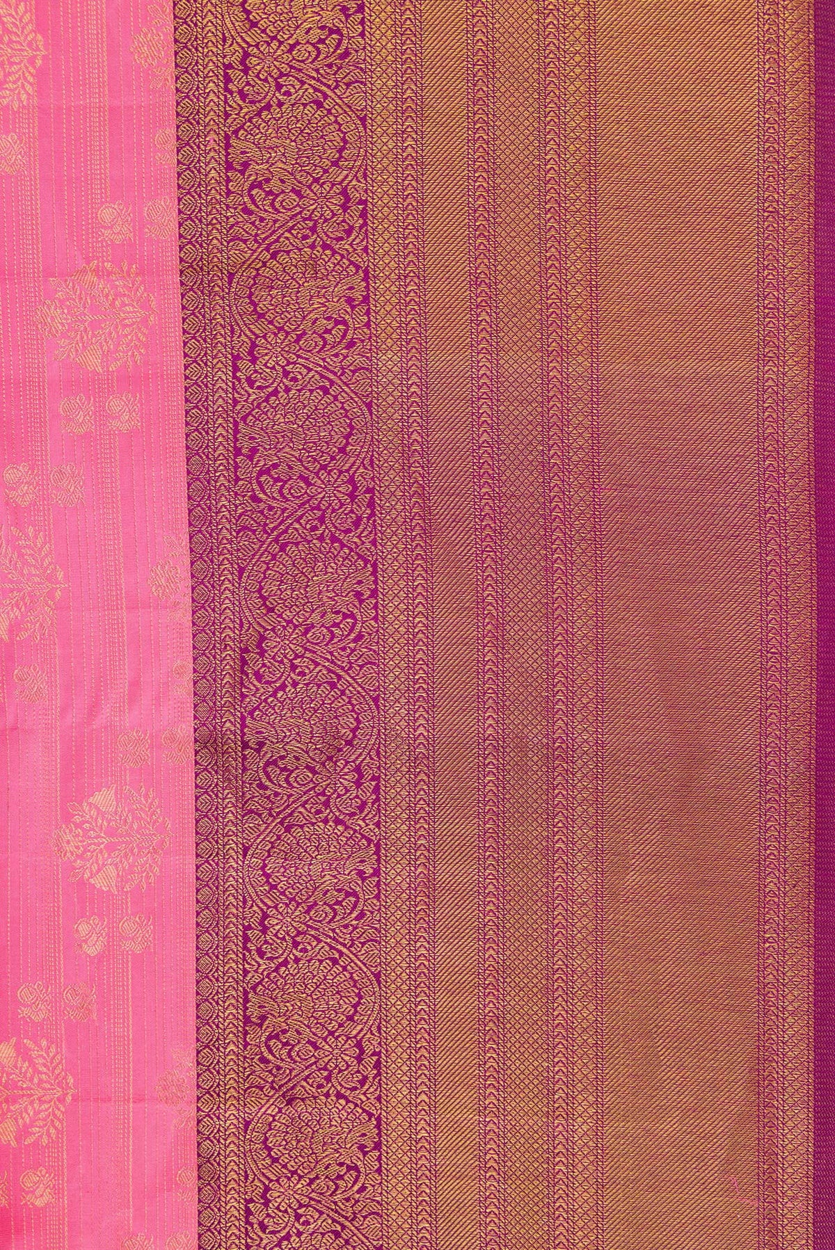 Border image of Pink Dual Tone Kanchipuram Silk Saree with Zari Brocade on the body and Zari Border. 
