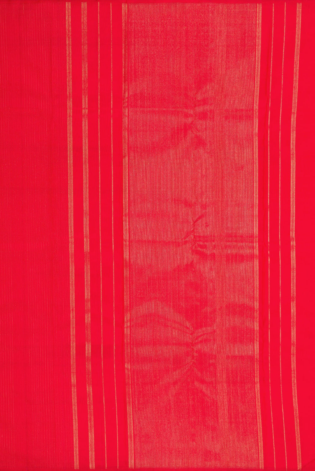 Close up image of the pallu of Red Dual Tone Kanjivaram Silk Saree with Stripes on the body and Without Border. 