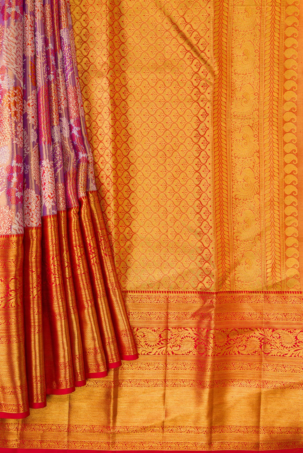 Pleats and pallu of Purple Dual Tone Kanjivaram Tissue Silk Saree with Zari Brocade on the body and Zari Border. 