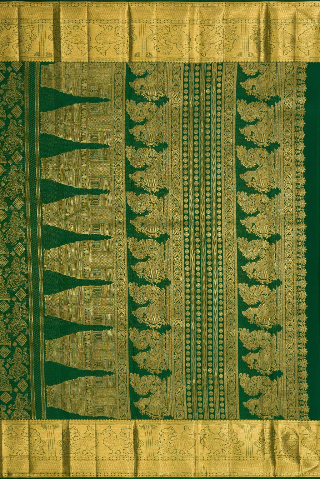 Close up image of the pallu of Green Kanchipuram Silk Saree with Zari Butta on the body and Zari Border. 