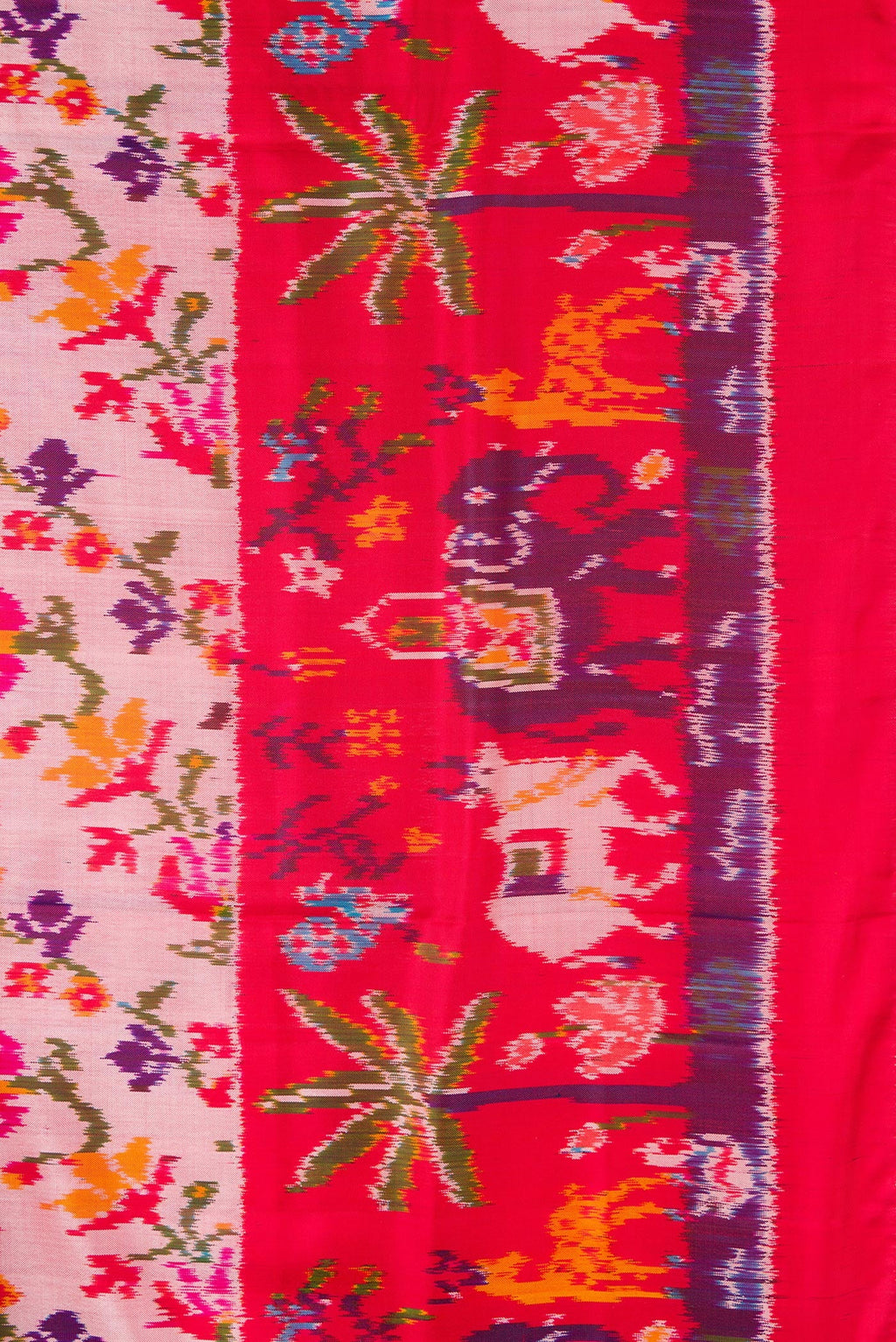 Border image of Pink Dual Tone Double Ikat Saree with Ikat Print on the body and Ikat Border. 