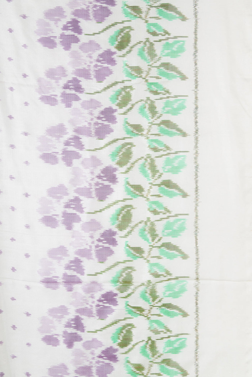 Border image of Off White Dual Tone Double Ikat Saree with Ikat Print on the body and Ikat Border. 