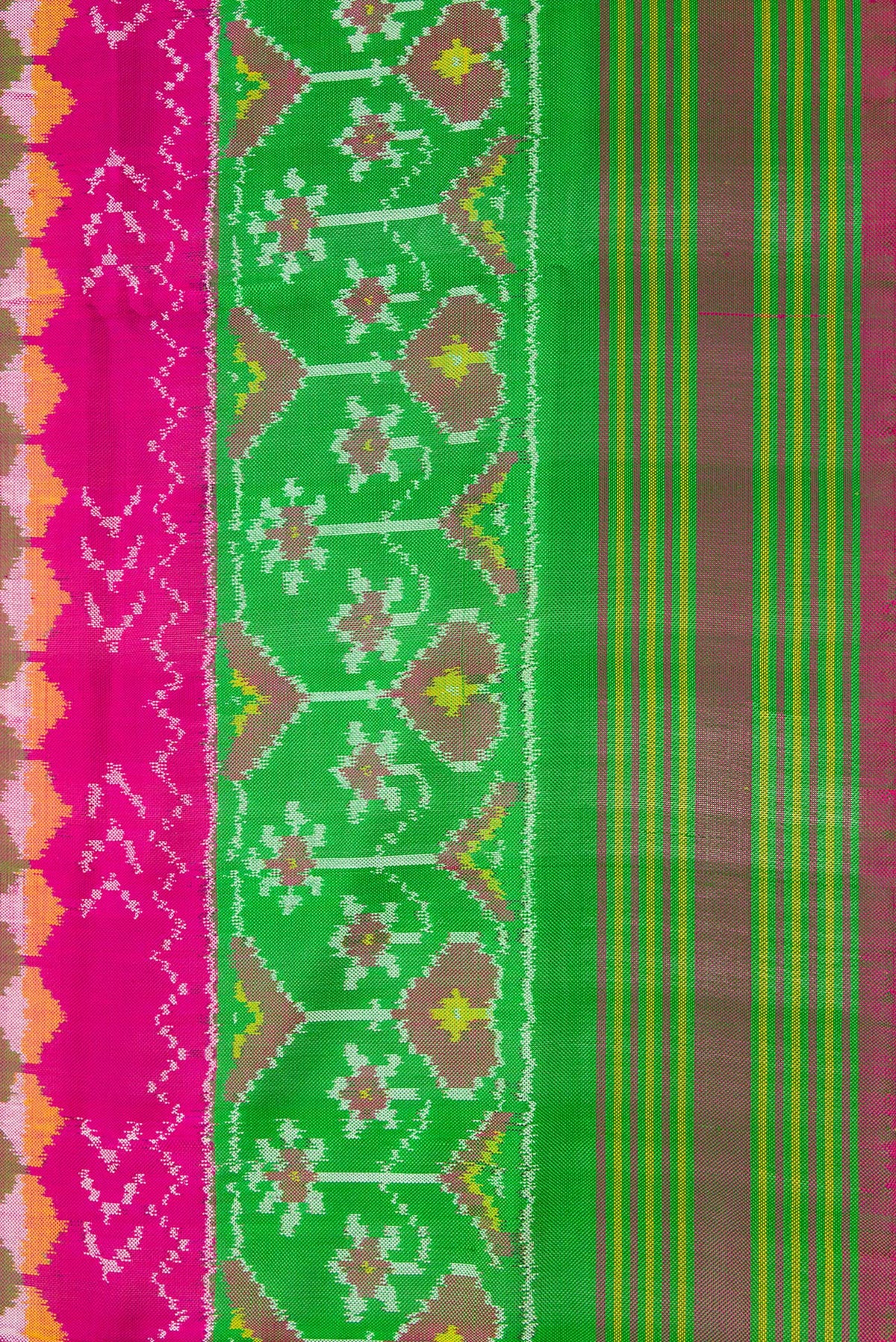 Border image of Pink Dual Tone Double Ikat Saree with Ikat Print on the body and Ikat Border. 