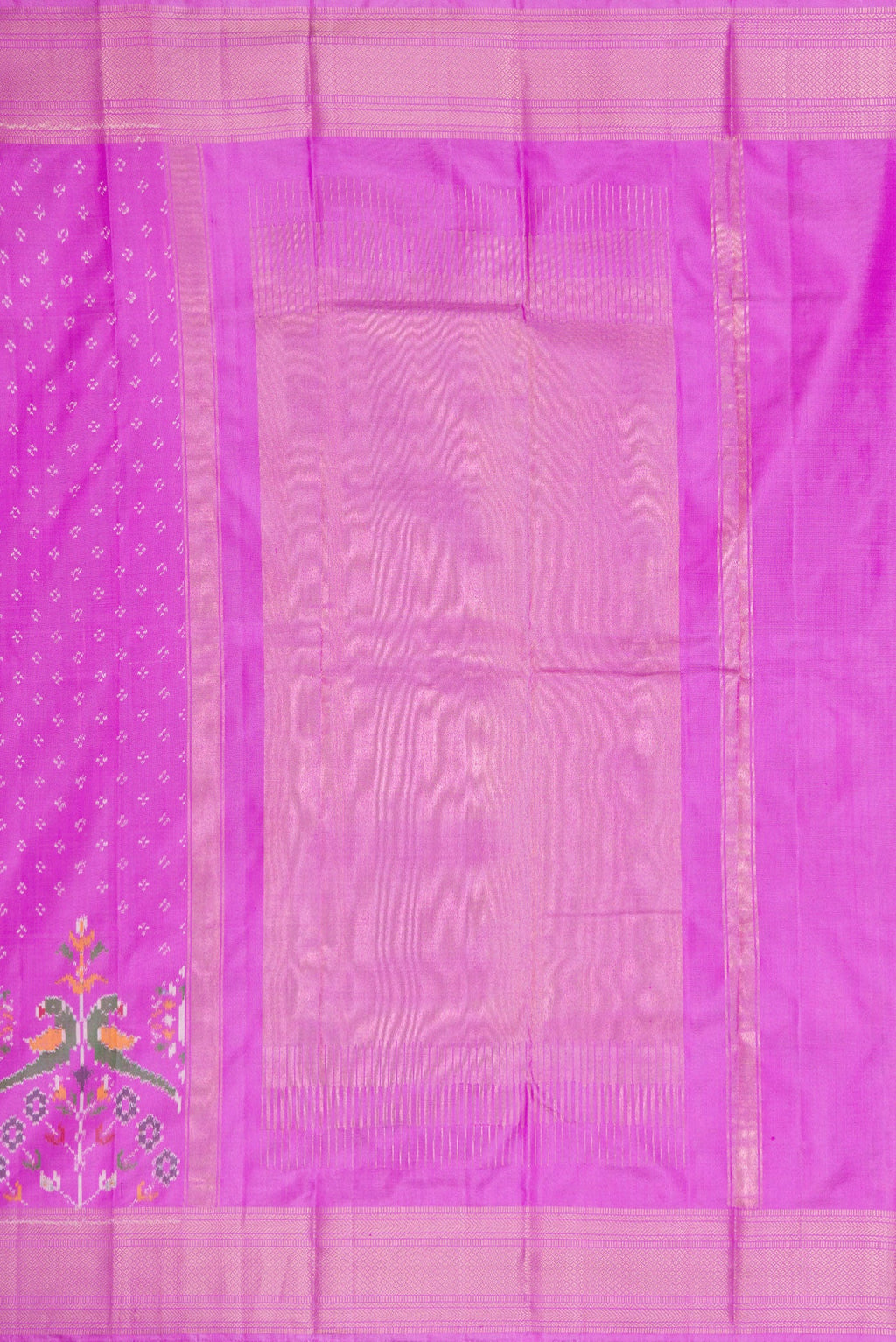Close up image of the pallu of Pink Dual Tone Double Ikat Saree with Ikat Print on the body and Ikat Border. 