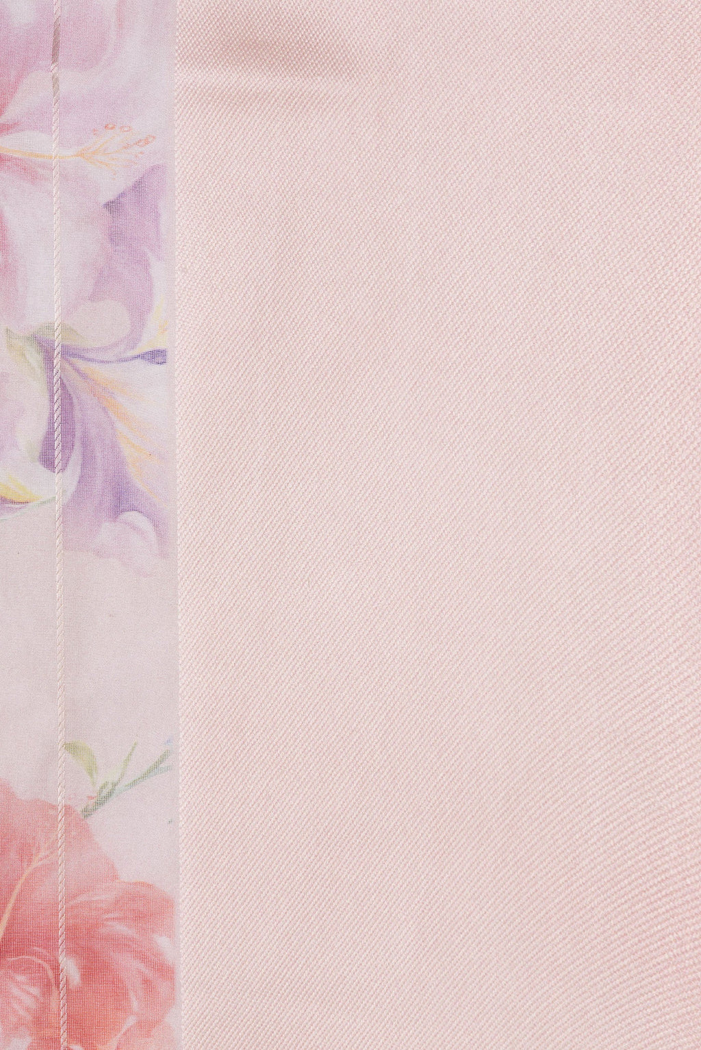 Border image of Rose Gold Dual Tone Organza Silk Saree with Stripes on the body and Thread Border. 