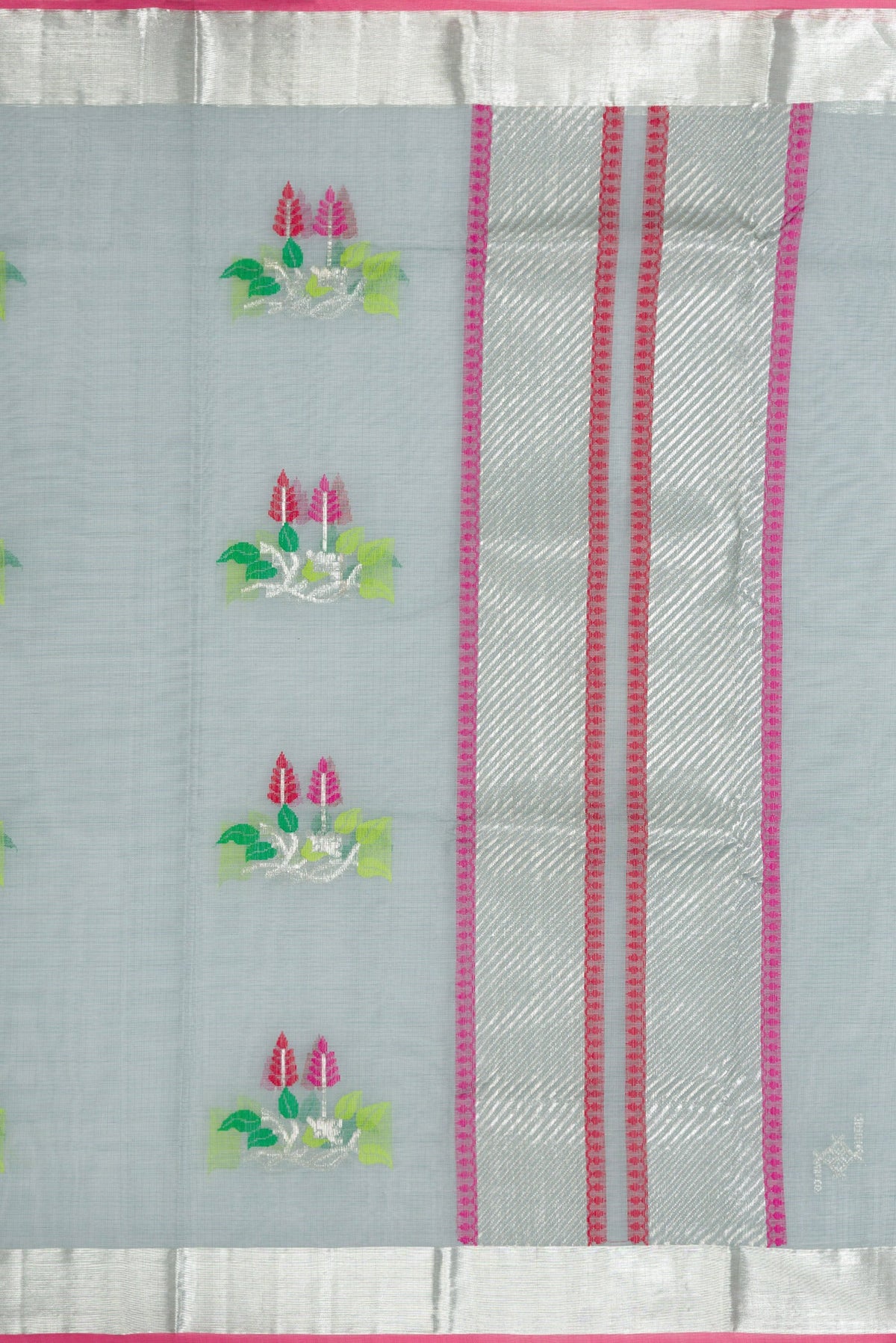 Close up image of the pallu of Grey Dual Tone Kota Silk Saree with Zari And Thread Butta on the body and Zari Border. 